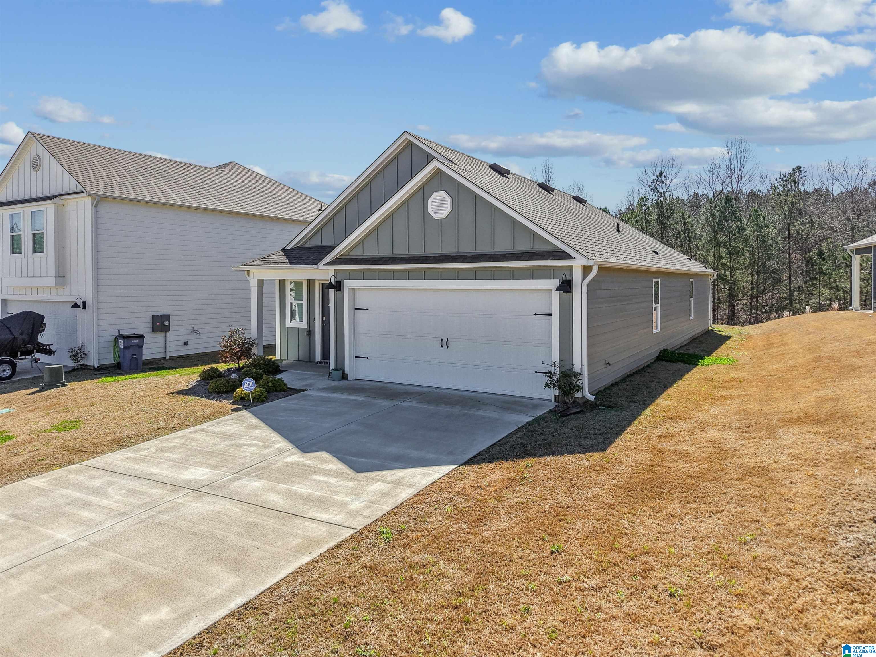 Homes for sale in Odenville, AL | 745 Sterling Pl, Odenville, AL 35120 | MLS# 21453431
