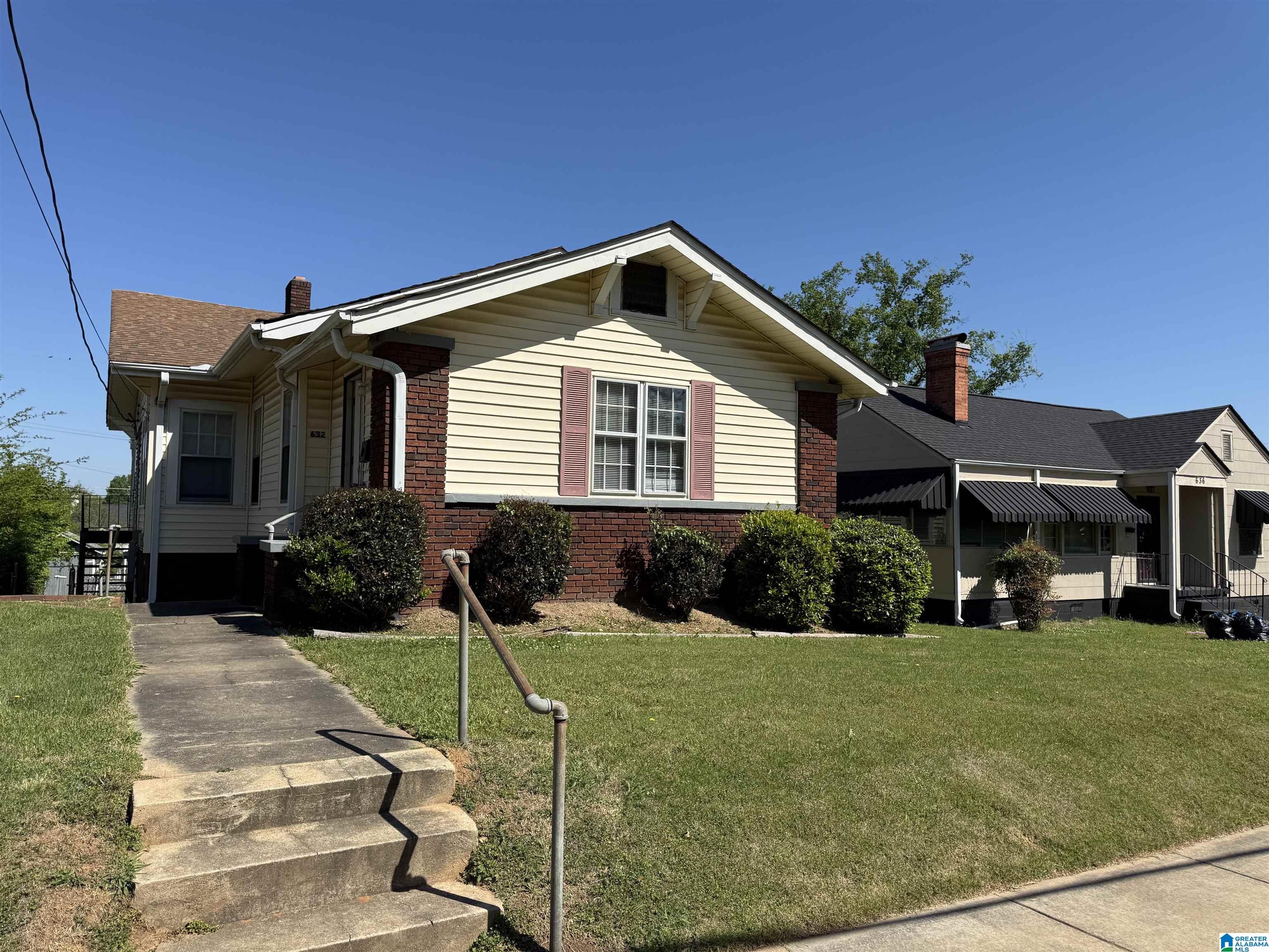 Homes for sale in Fairfield, AL | 632 Oakland Avenue, Fairfield, AL 35064 | MLS# 21453434