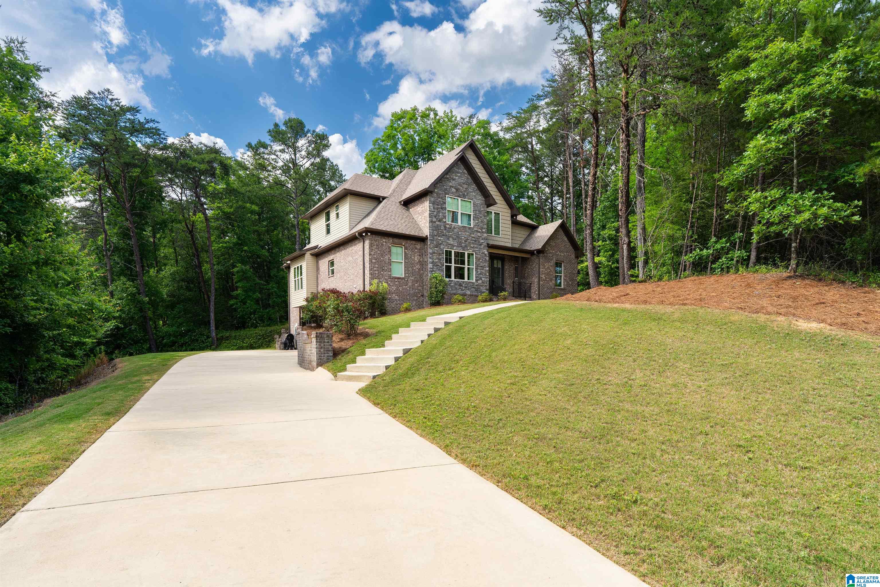 3rd image of 48 Cornerstone Dr, Calera, AL 35040 | MLS# 21453466