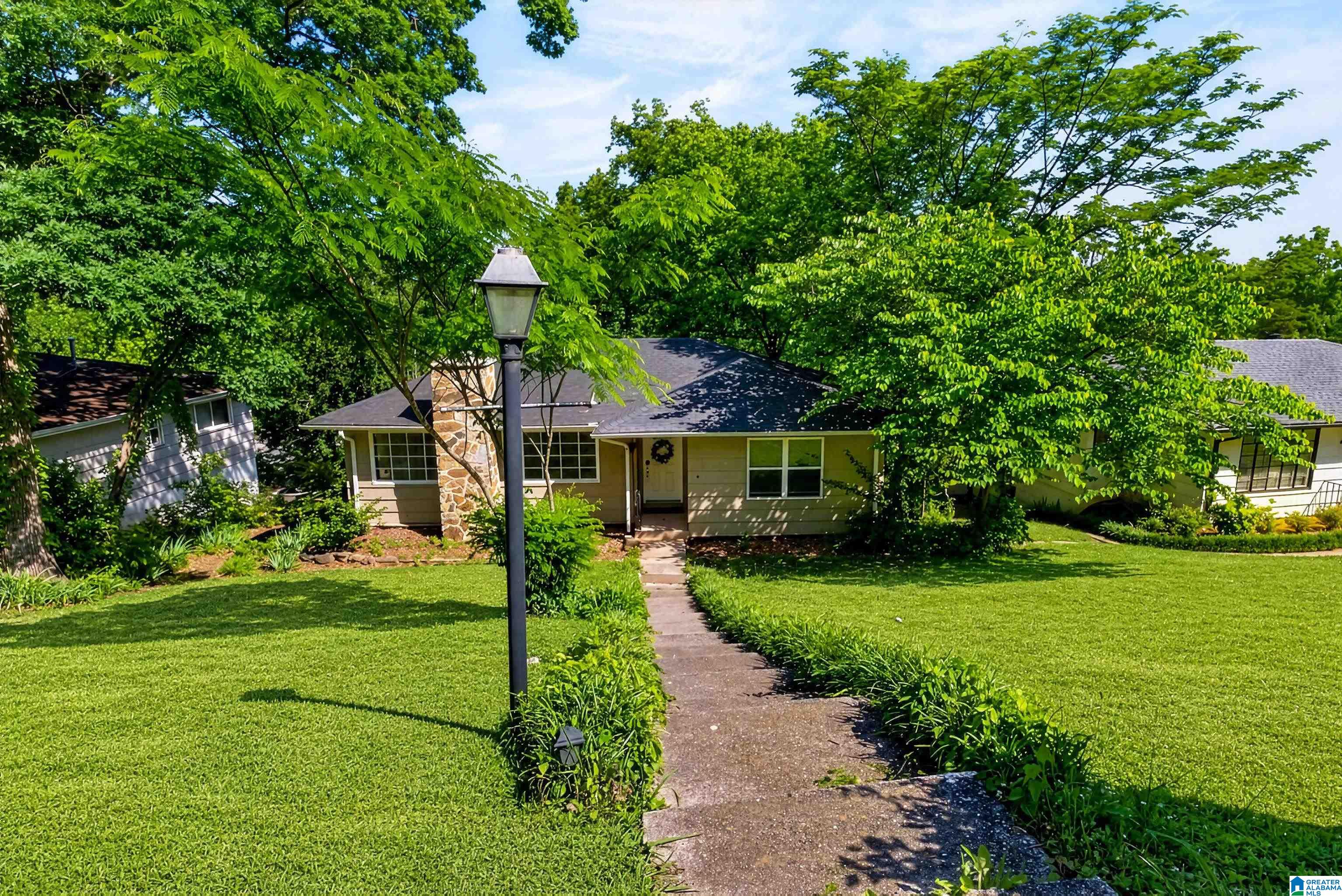Homes for sale in Birmingham, AL | 608 22Nd Avenue S, Birmingham, AL 35205 | MLS# 21453496