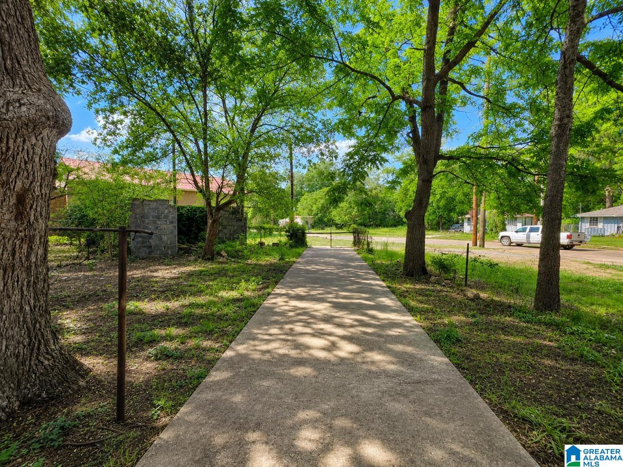 Homes for sale in Birmingham, AL | 1522 Dennison Avenue, Birmingham, AL 35211 | MLS# 21453516