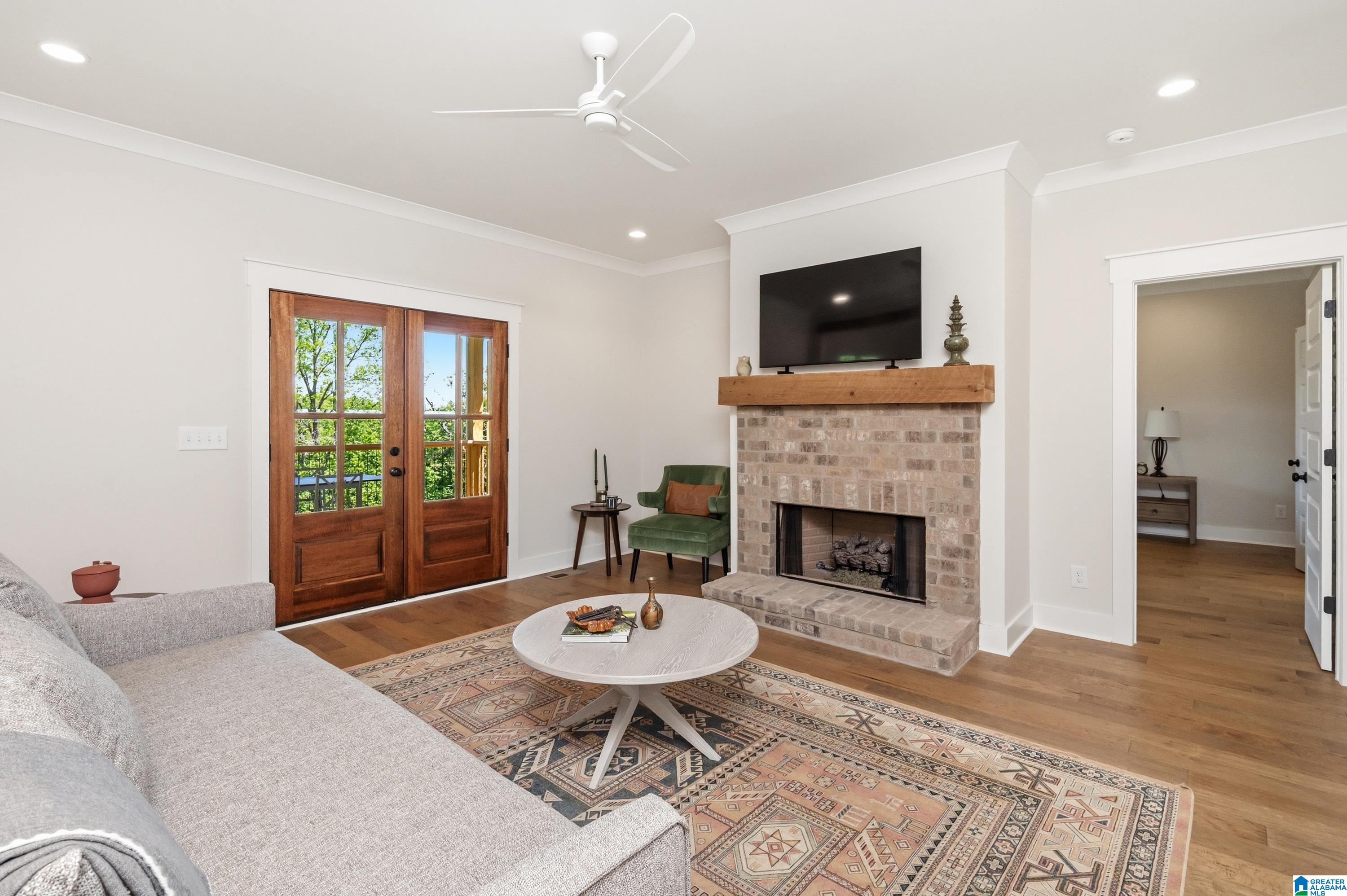 3rd image of 1584 Forest Ridge Road, Birmingham, AL 35226 | MLS# 21453544
