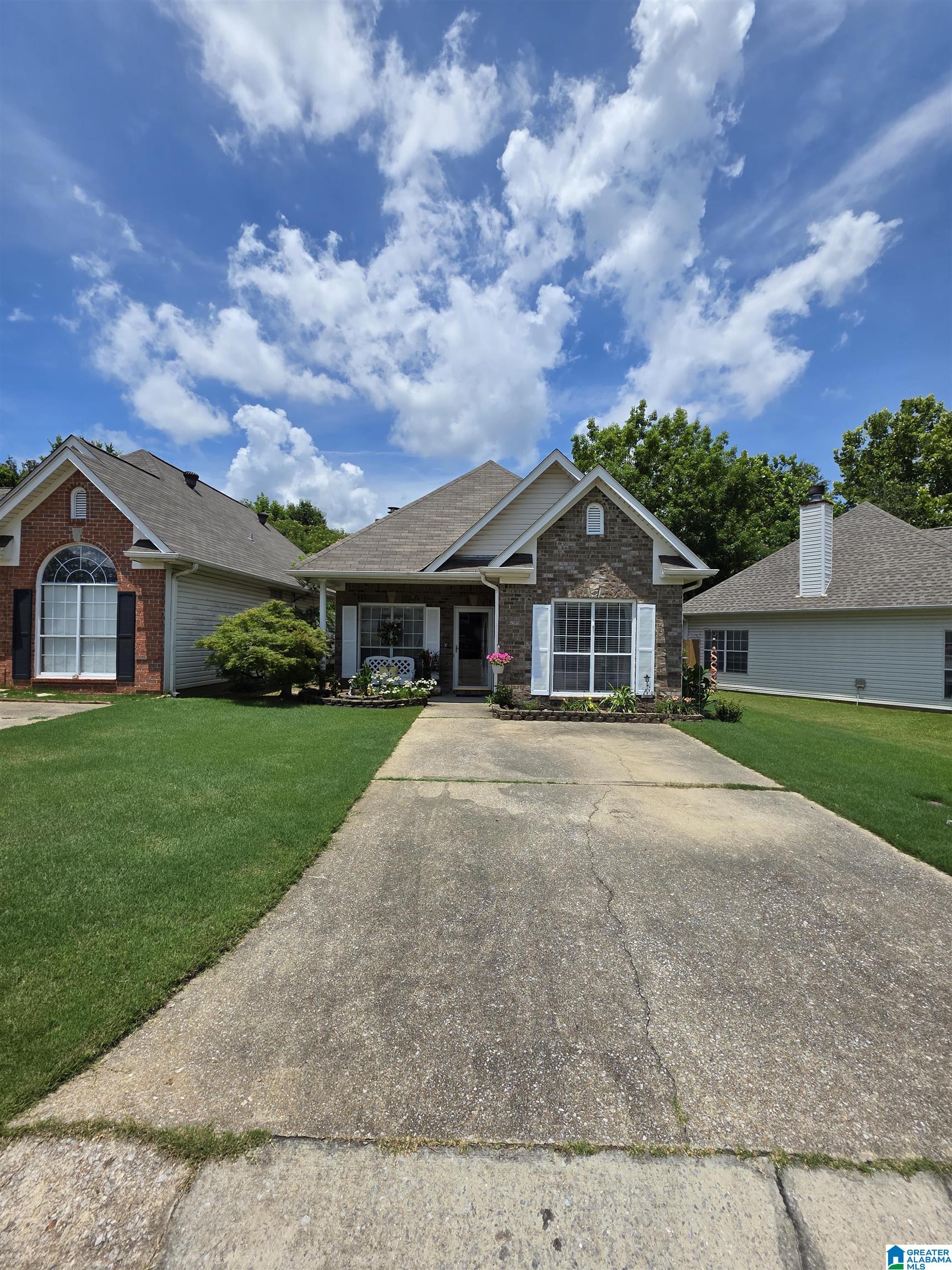 Homes for sale in Helena, AL | 7565 Spencer Lane, Helena, AL 35080 | MLS# 21453577