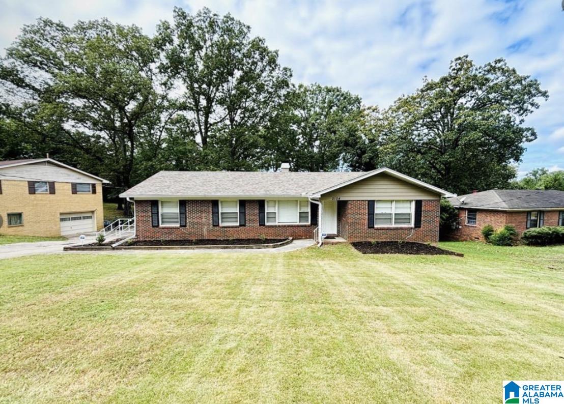 Photo 1 of Single family home for sale at 2124 3rd Street Nw, Center Point, AL 35215 | MLS# 21453628 | Listing updated on 2026-06-29