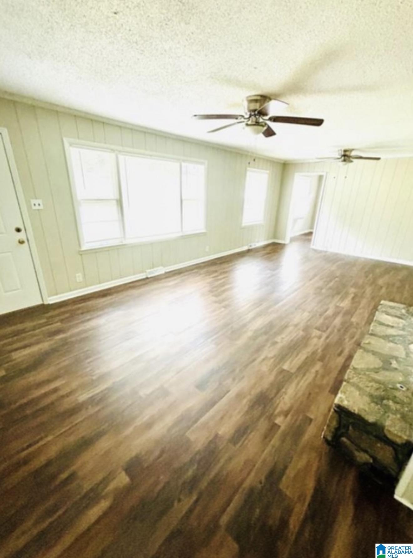 Photo 3 of Single family home for sale at 2124 3rd Street Nw, Center Point, AL 35215 | MLS# 21453628 | Listing updated on 2026-06-29