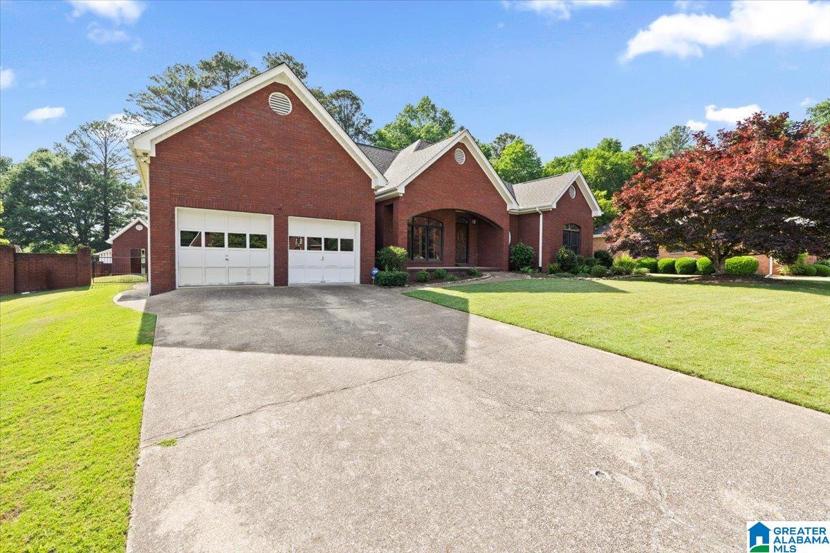 2nd image of 6010 Silver Lake Circle, Pinson, AL 35126 | MLS# 21453661