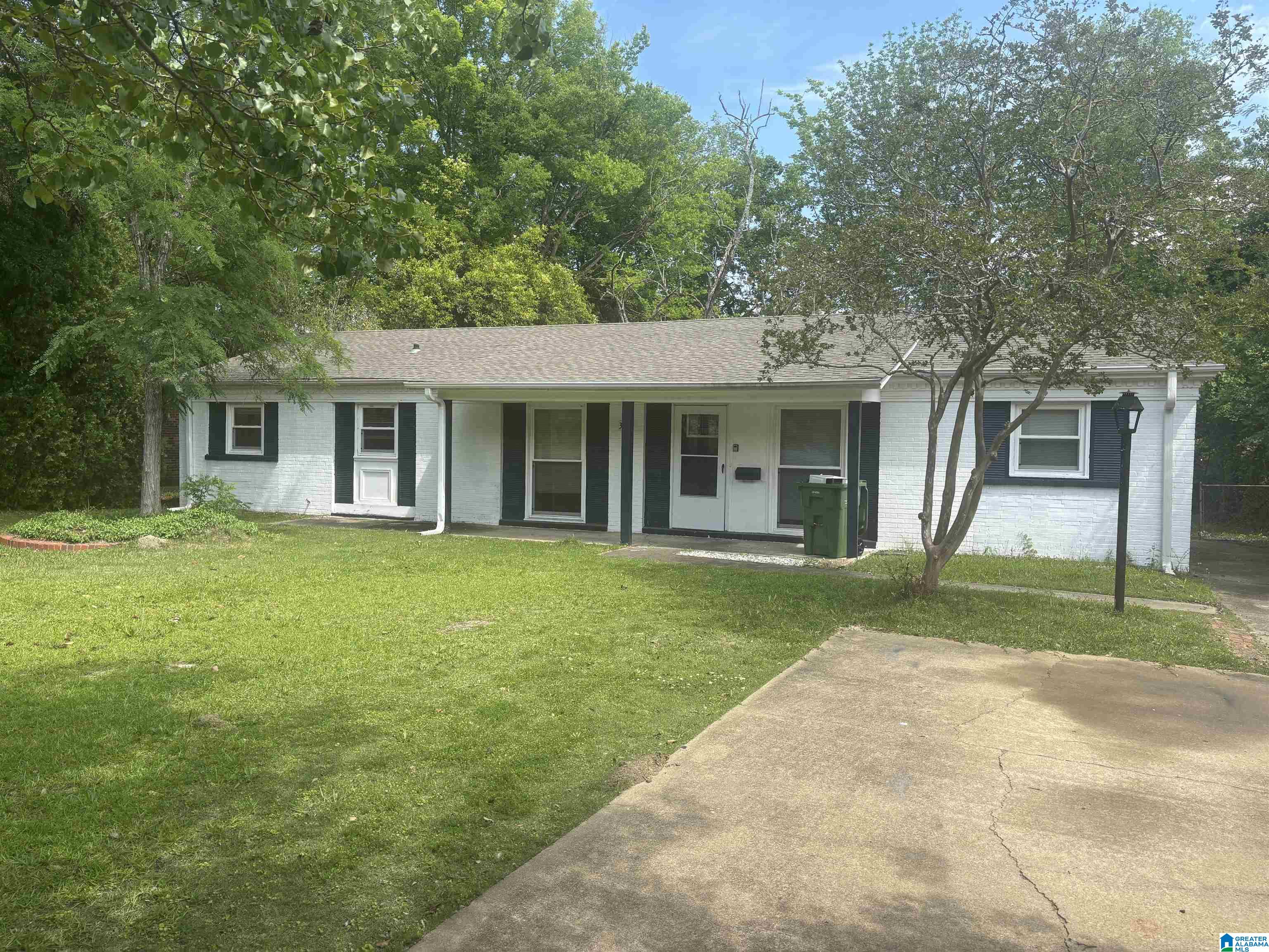 Photo 1 of Sale Pending at 3114 Guymar Rd, Montgomery, AL 36111 | MLS# 21453720 | Listing updated on 2026-08-24