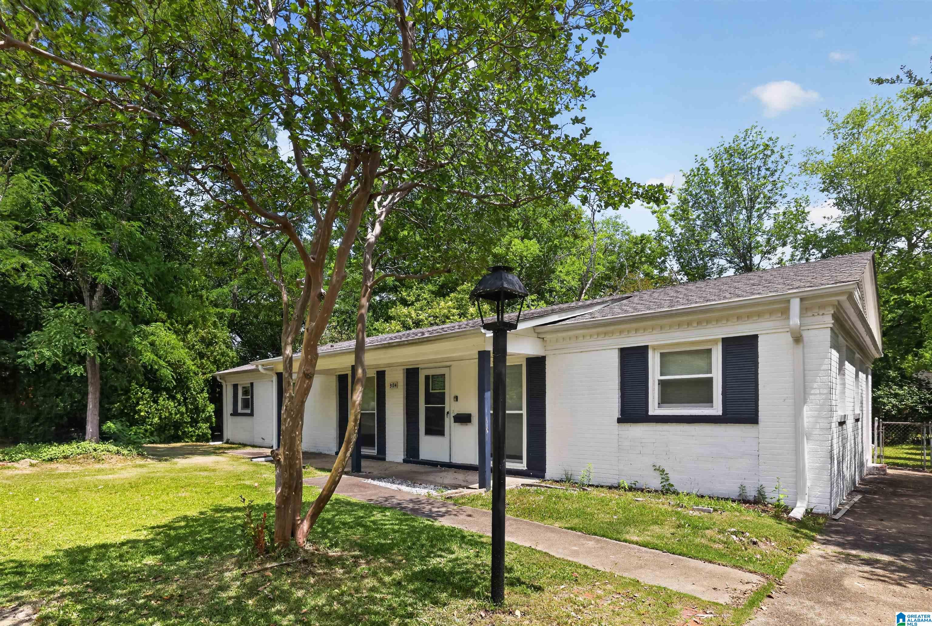 Photo 3 of Sale Pending at 3114 Guymar Rd, Montgomery, AL 36111 | MLS# 21453720 | Listing updated on 2026-08-24