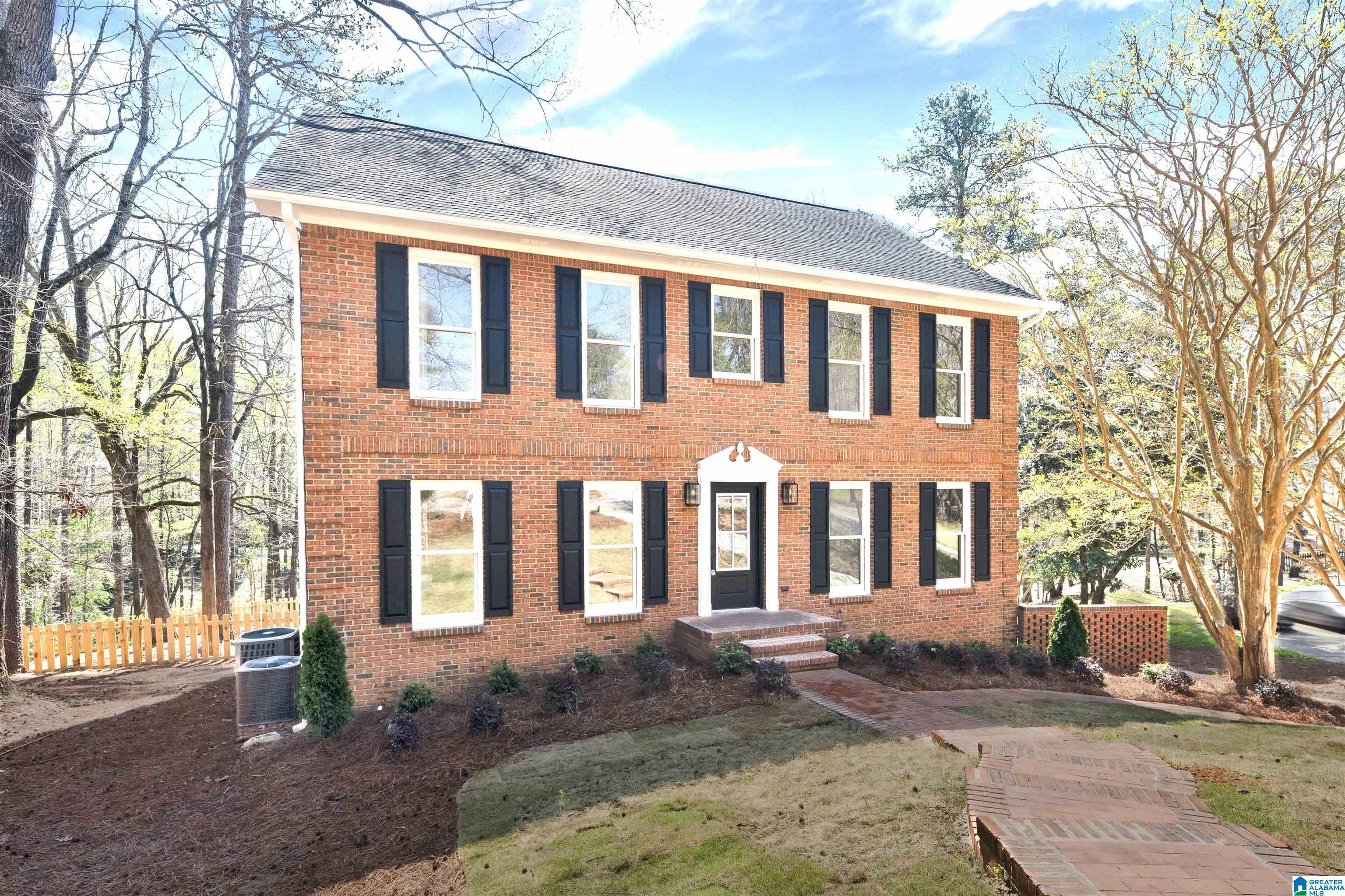 3rd image of 3201 Berkeley Lane, Birmingham, AL 35242 | MLS# 21453790