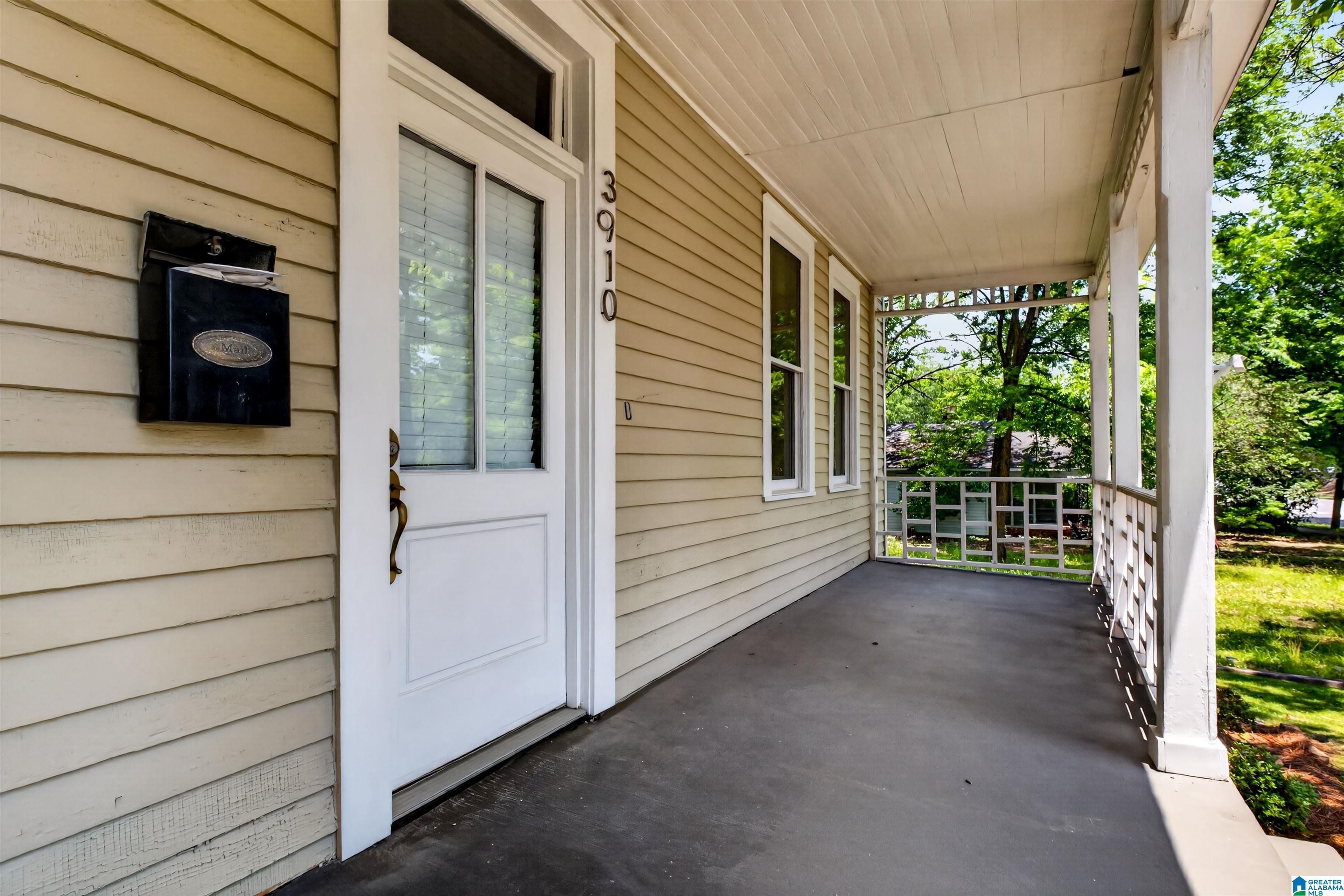 Homes for sale in Birmingham, AL | 3910 5Th Avenue S, Birmingham, AL 35222 | MLS# 21453794