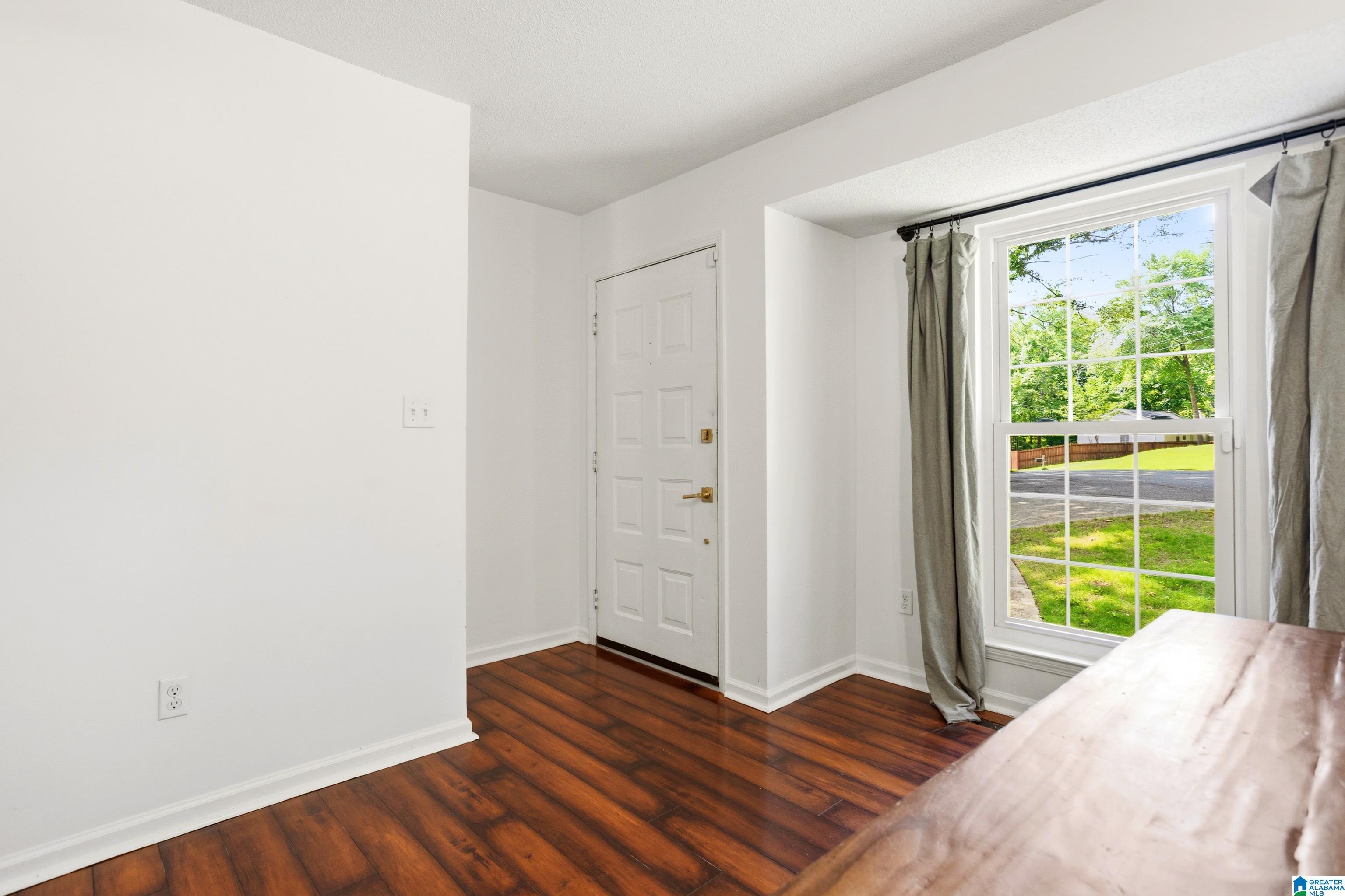 Photo 3 of Single family home for sale at 4501 Oxford Rd, Birmingham, AL 35242 | MLS# 21453808 | Listing updated on 2026-07-03