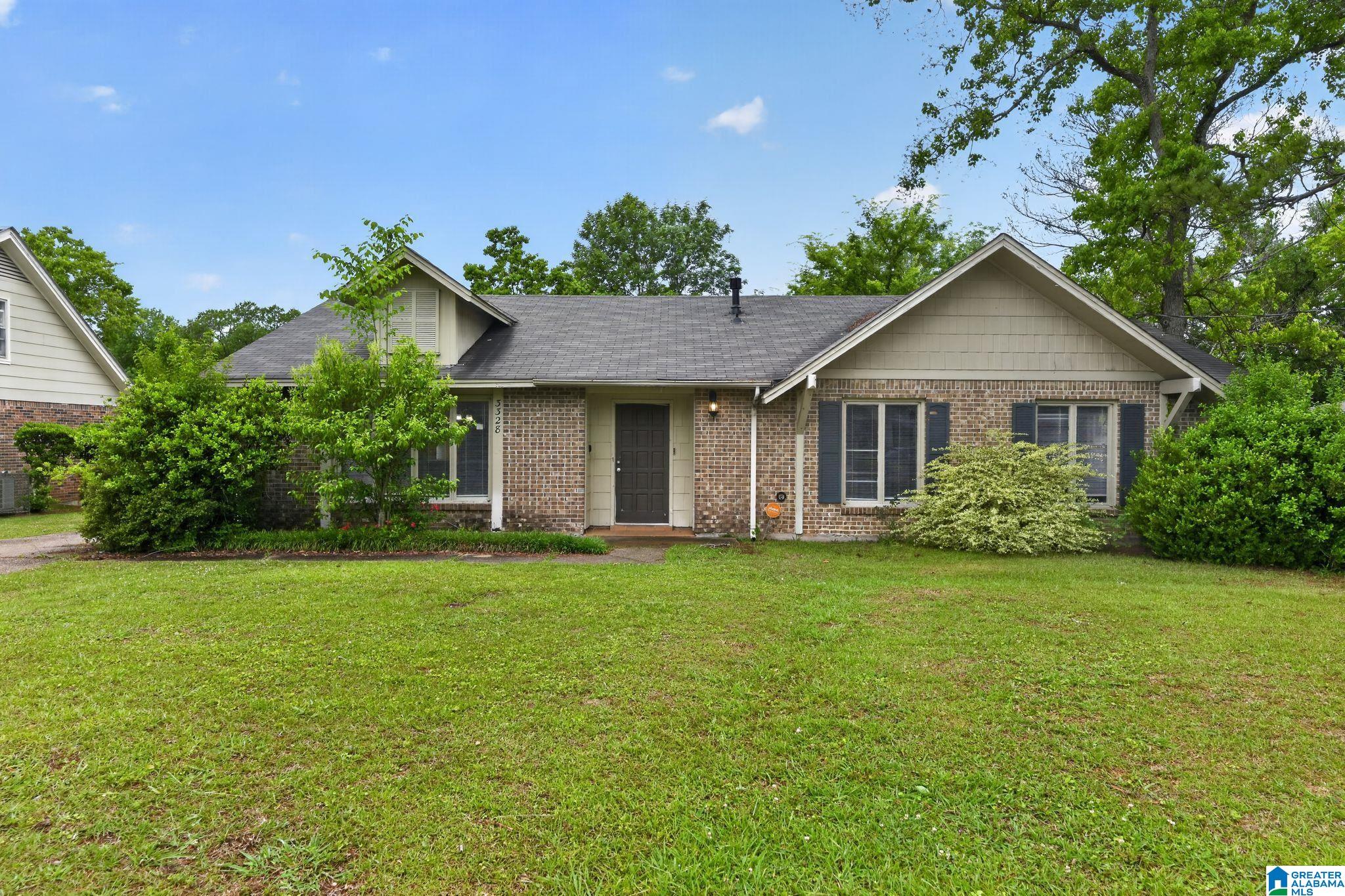 Photo 3 of Sale Pending at 3328 Cross Crk Dr, Montgomery, AL 36116 | MLS# 21453853 | Listing updated on 2026-06-15