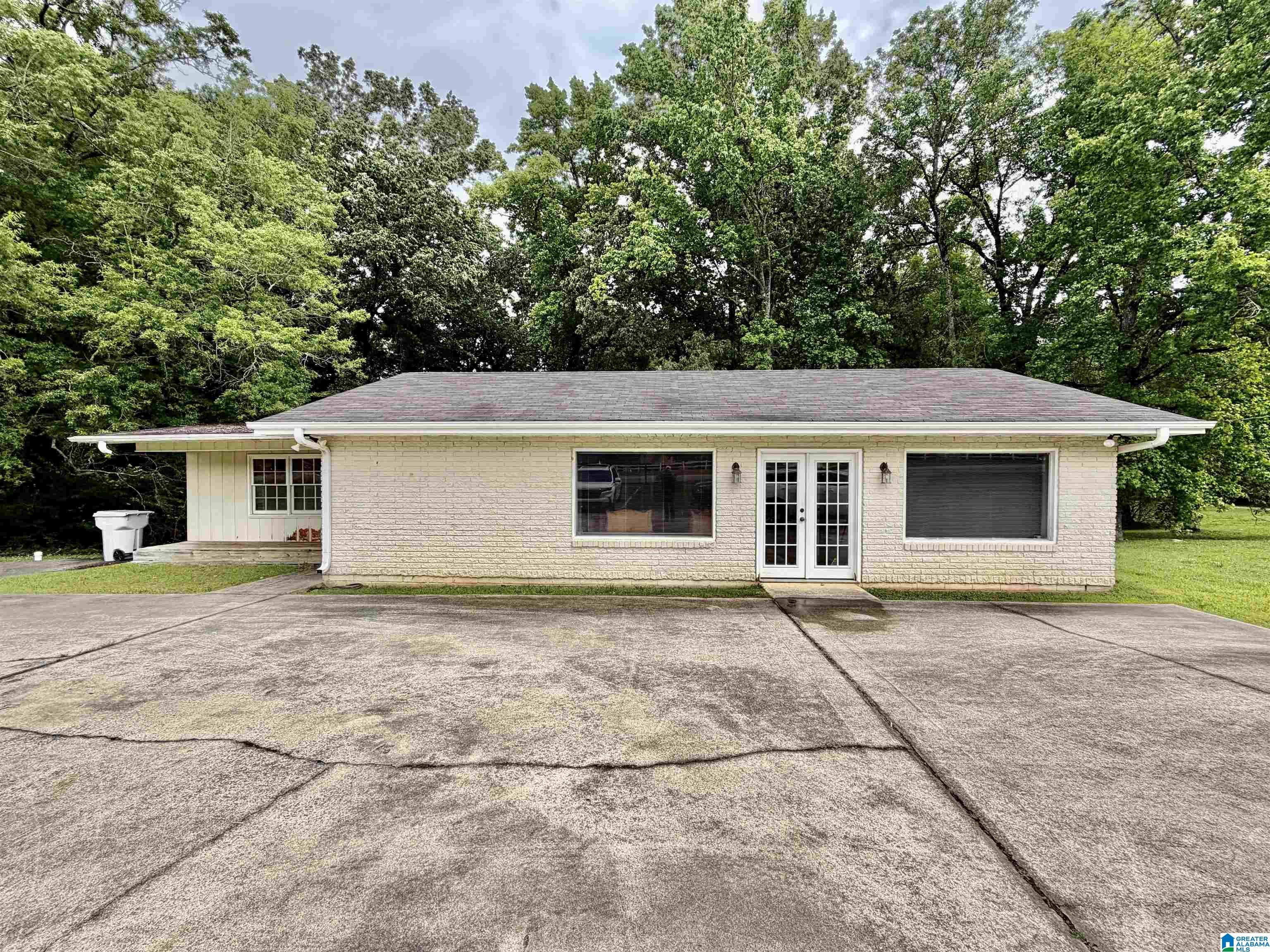 22551 HIGHWAY 25
