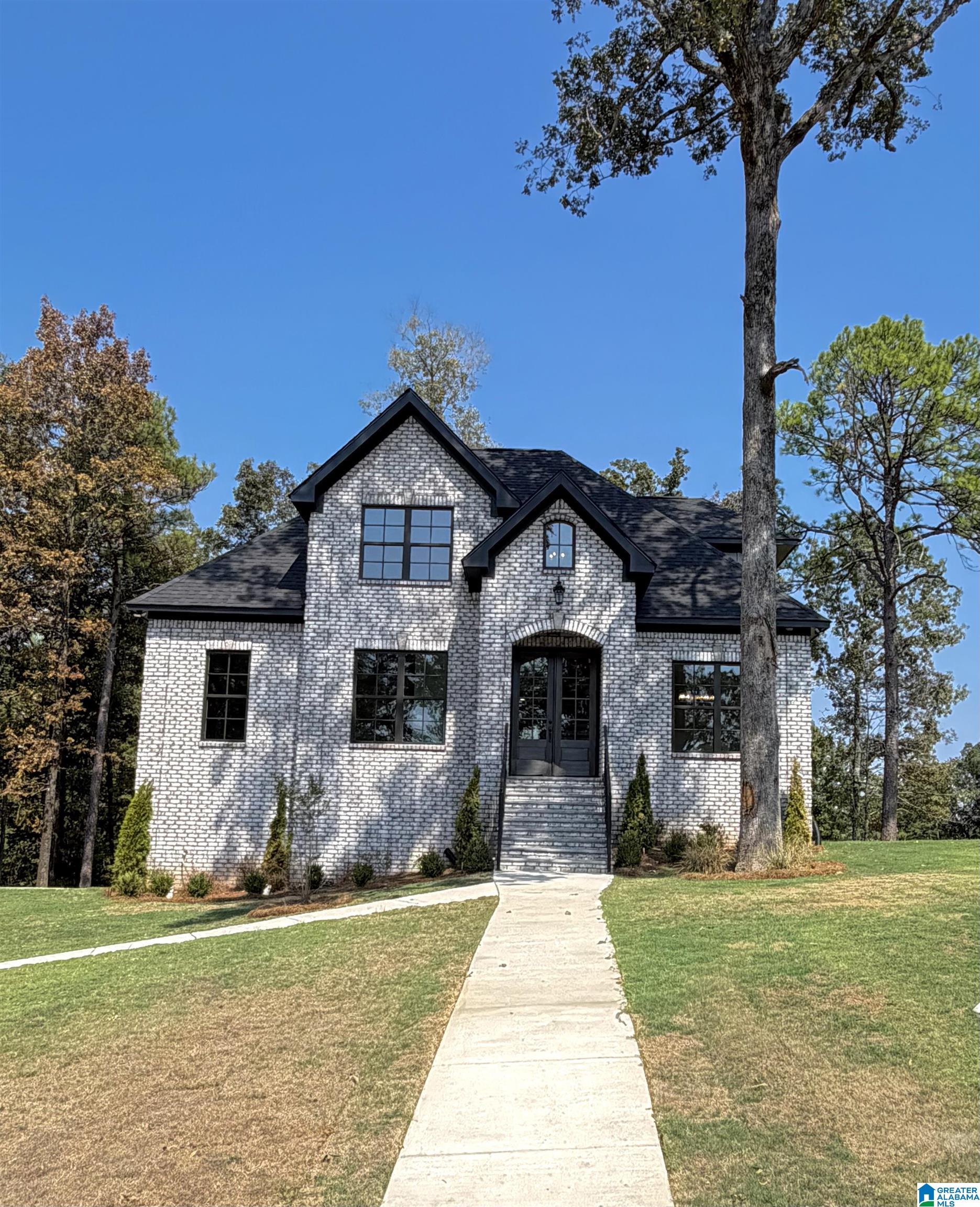 Single family home for sale at 263 Norwick Forest Dr, ALABASTER, AL 35007 | MLS# 21453894