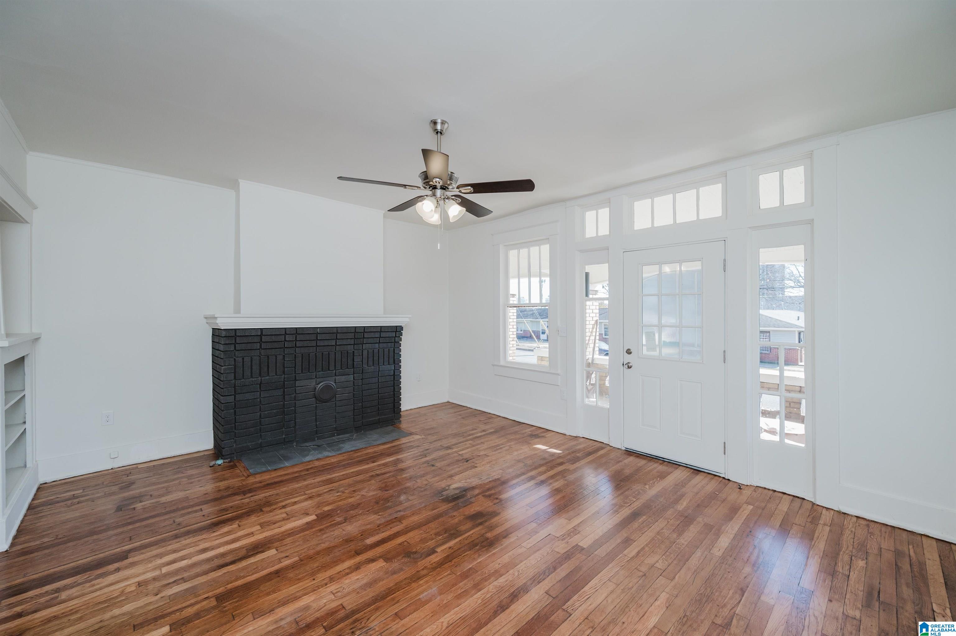 Homes for sale in Birmingham, AL | 1222 10Th Avenue N, Birmingham, AL 35203 | MLS# 21453907