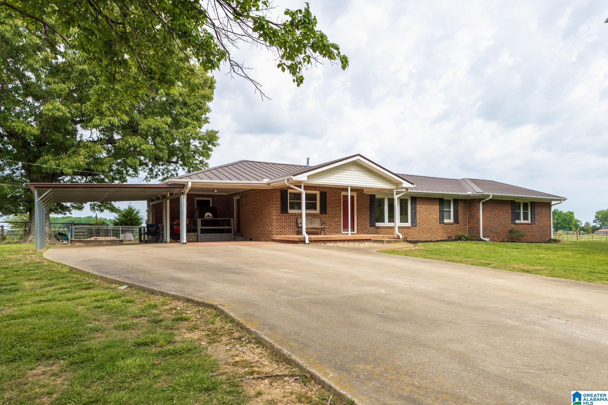 Homes for sale in Anderson, AL | 687 County Road 517, Anderson, AL 35610 | MLS# 21453910