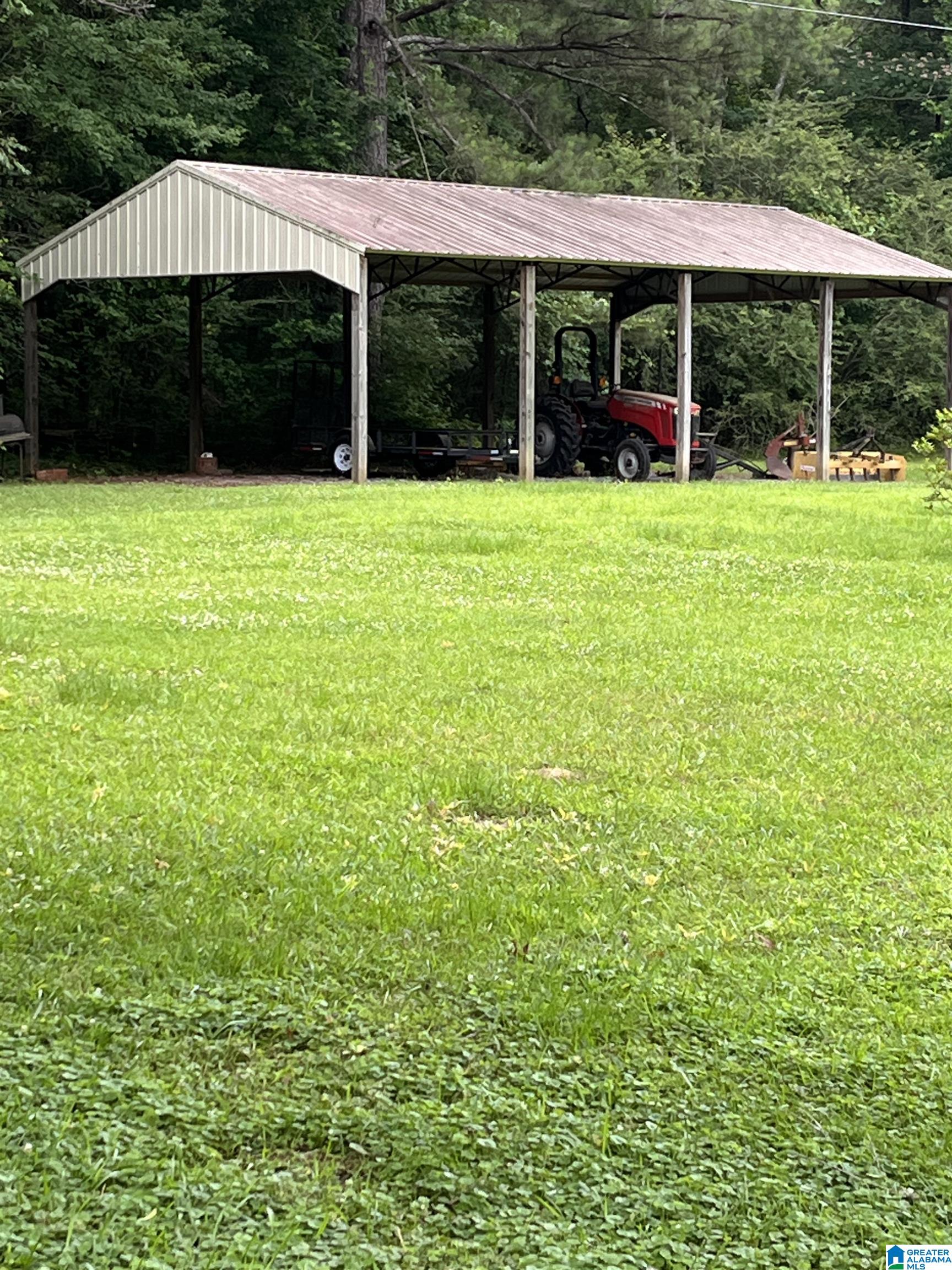 5th image of 135 County Road 731, Clanton, AL 35046 | MLS# 21453929