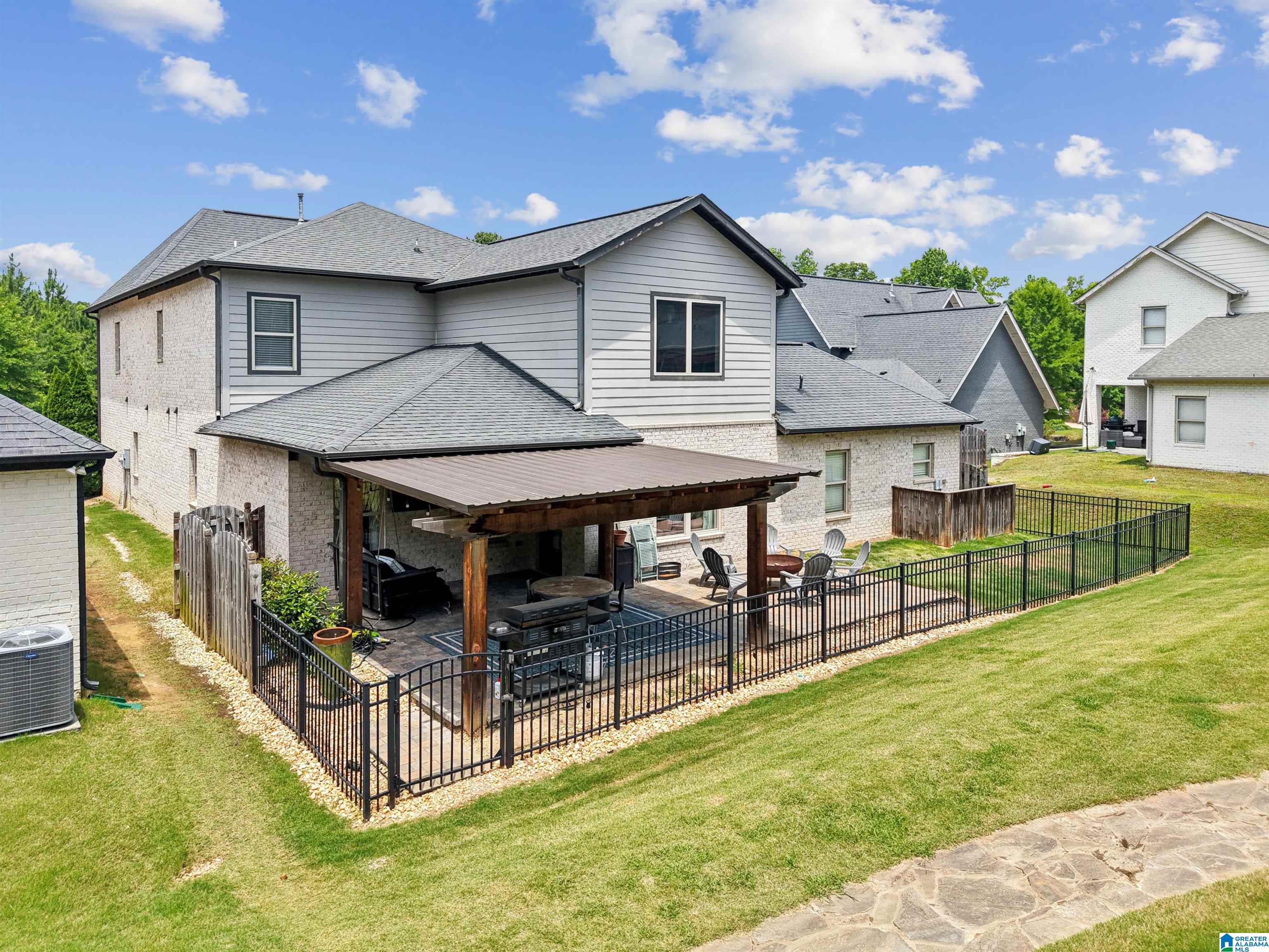 4th image of 2276 Southampton Dr, Hoover, AL 35226 | MLS# 21453932