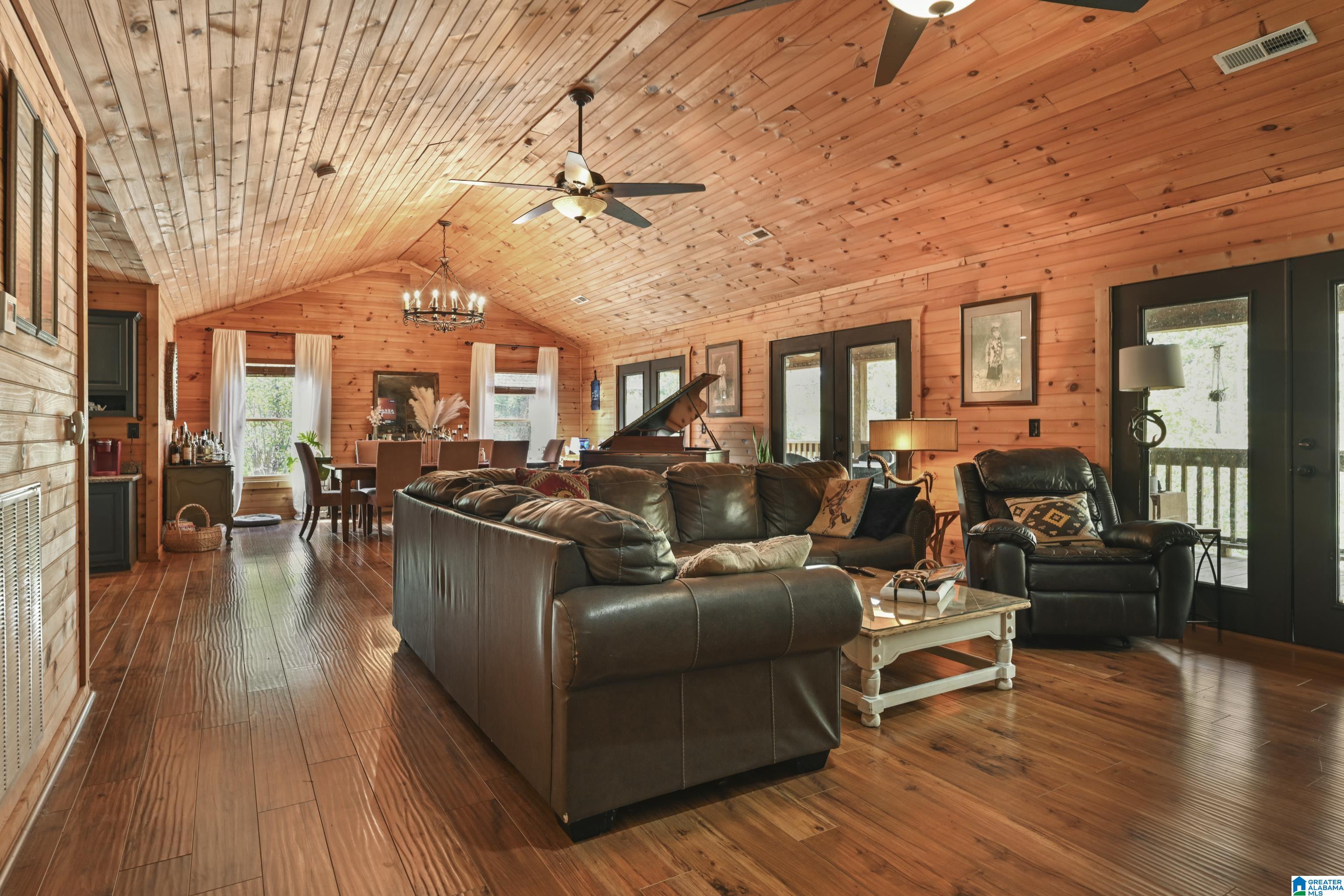 Homes for sale in Ragland, AL | 830 Turkey Ridge Road, Ragland, AL 35131 | MLS# 21453935