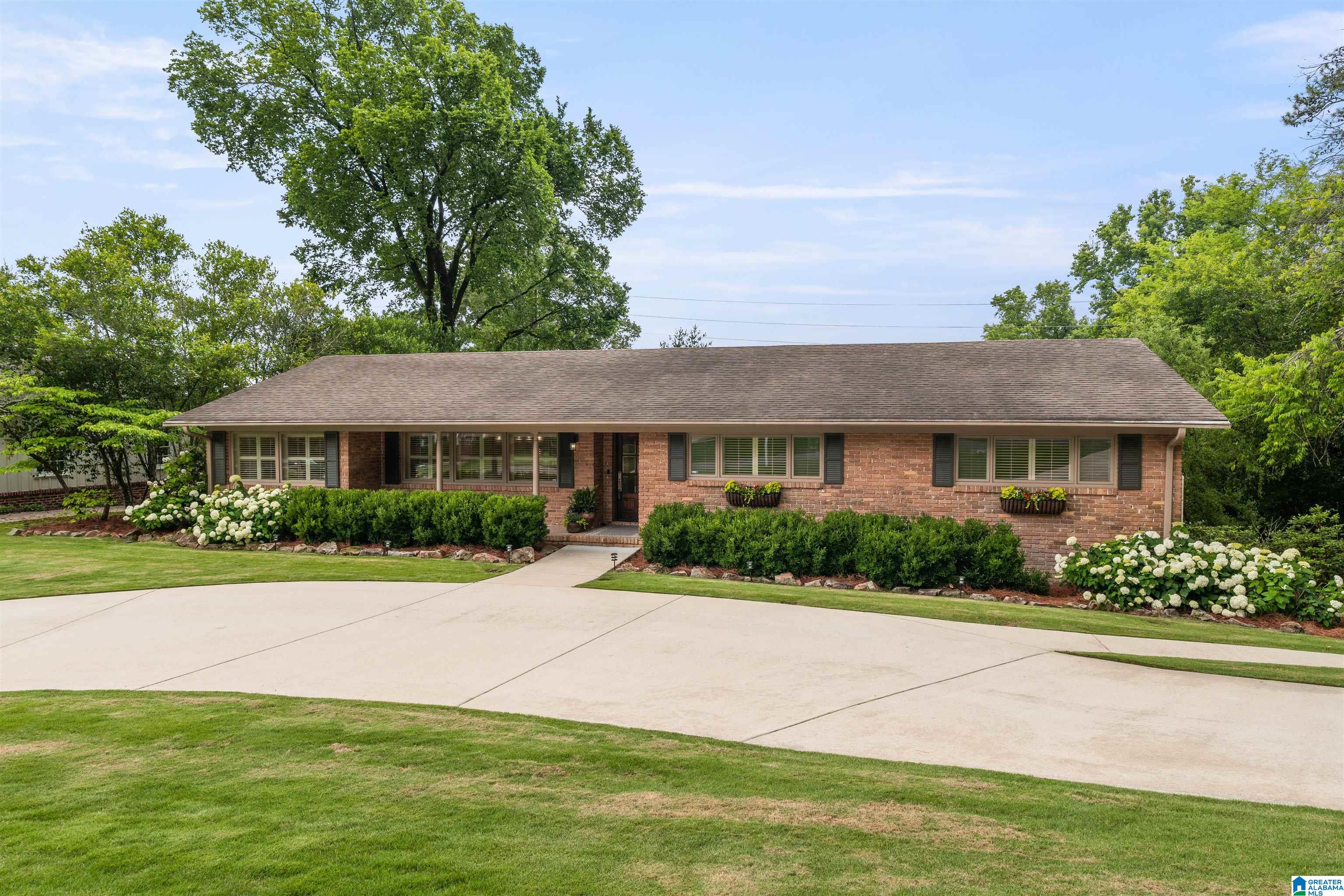 Homes for sale in Mountain Brk, AL | 3629 Westbury Road, Mountain Brk, AL 35223 | MLS# 21453961