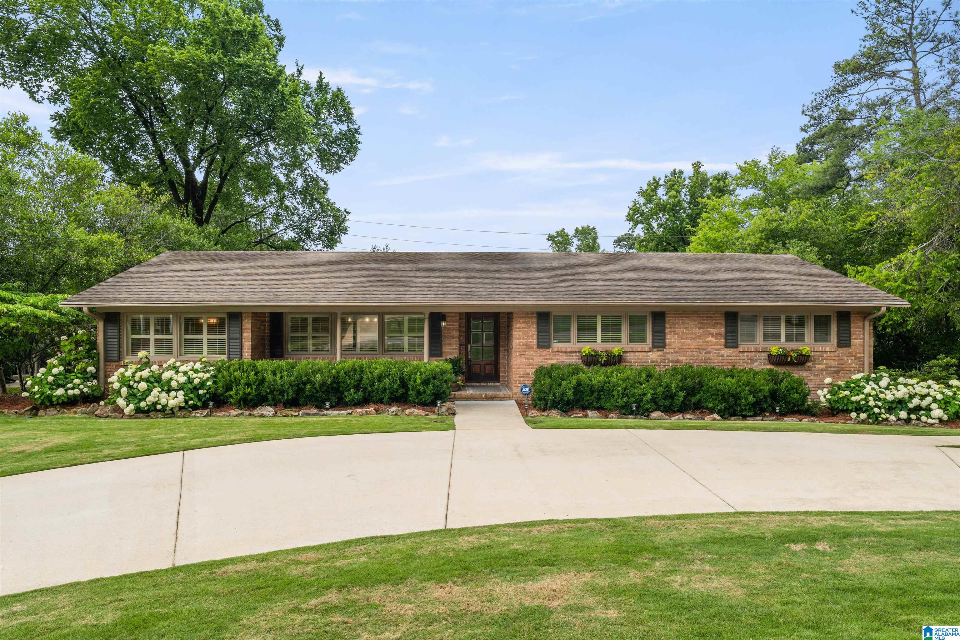 Homes for sale in Mountain Brk, AL | 3629 Westbury Road, Mountain Brk, AL 35223 | MLS# 21453961