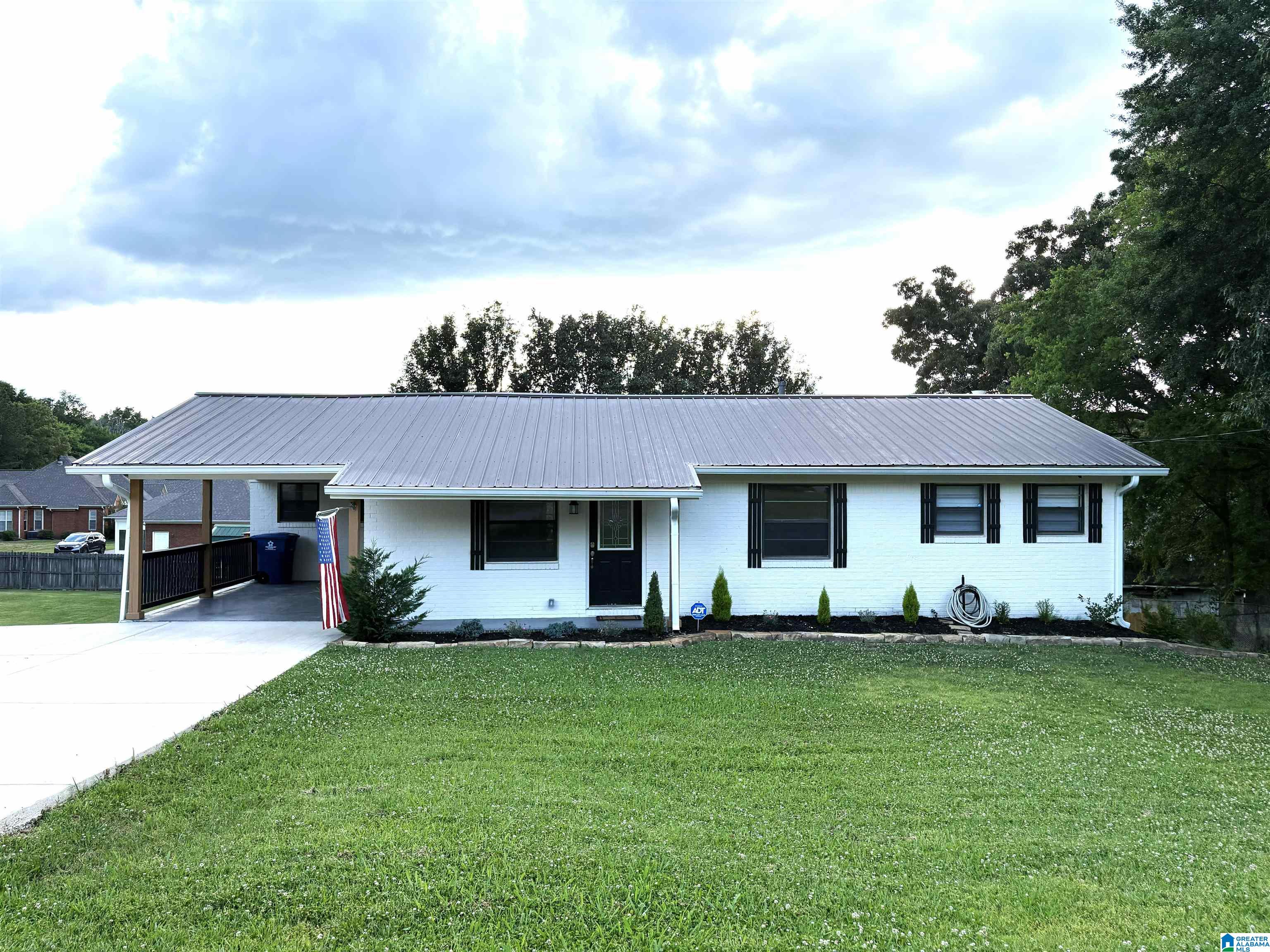 Homes for sale in Gardendale, AL | 508 Virginia Street, Gardendale, AL 35071 | MLS# 21454007