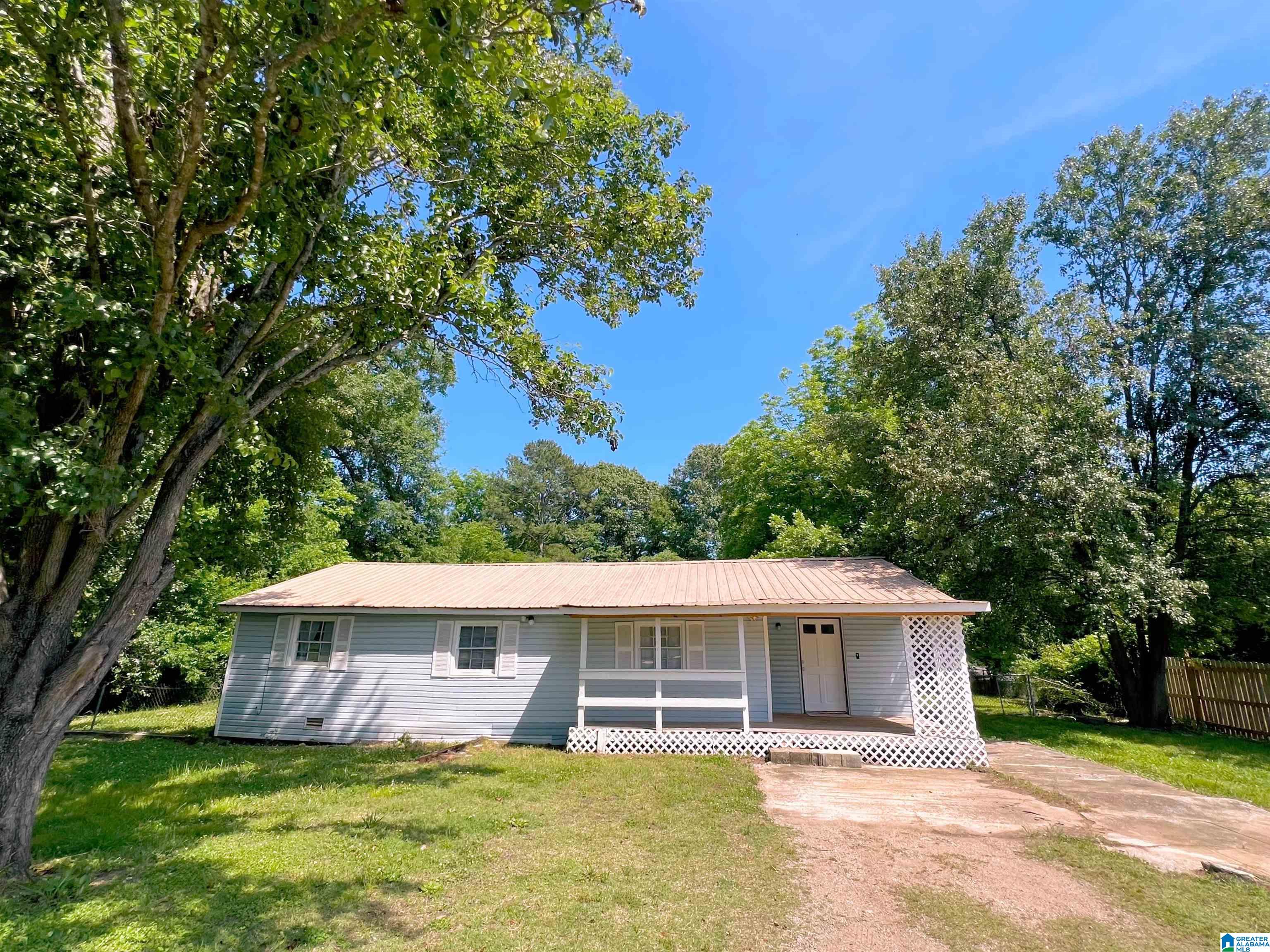 Homes for sale in Bessemer, AL | 1331 Potter Avenue, Bessemer, AL 35020 | MLS# 21454016