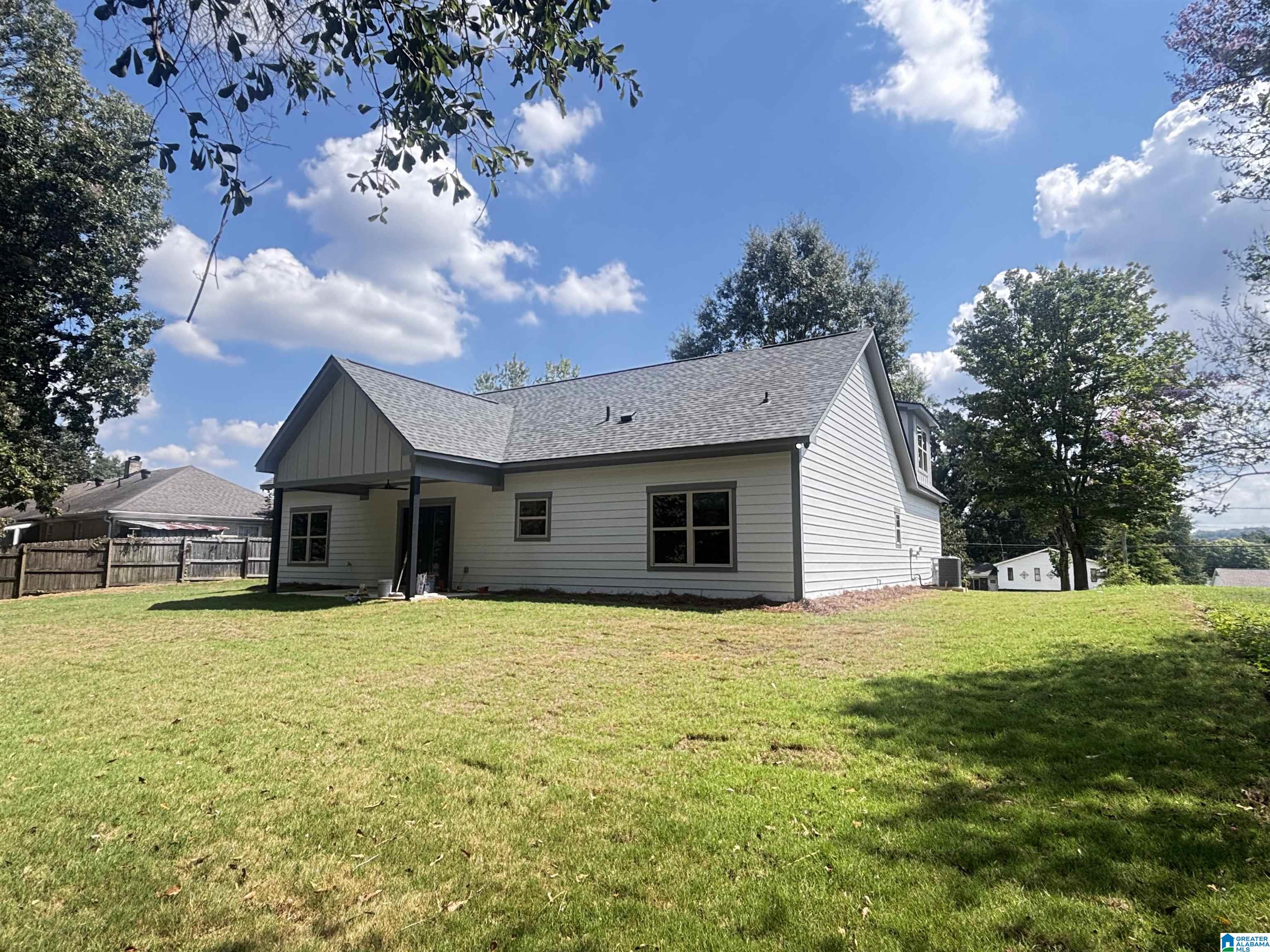 19th image of 521 13th Street Sw, Alabaster, AL 35007 | MLS# 21454018