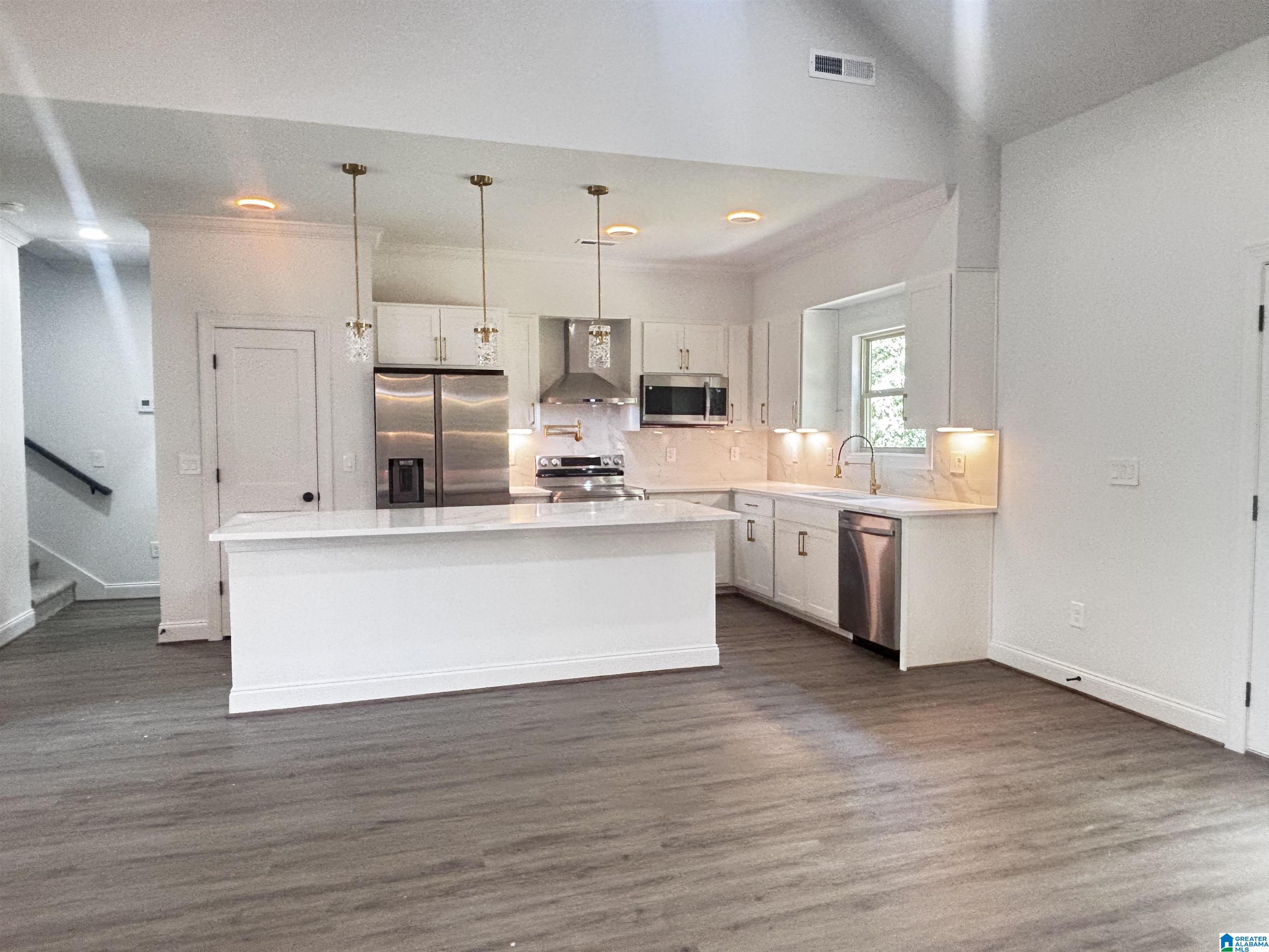 5th image of 521 13Th Street Sw, Alabaster, AL 35007 | MLS# 21454018