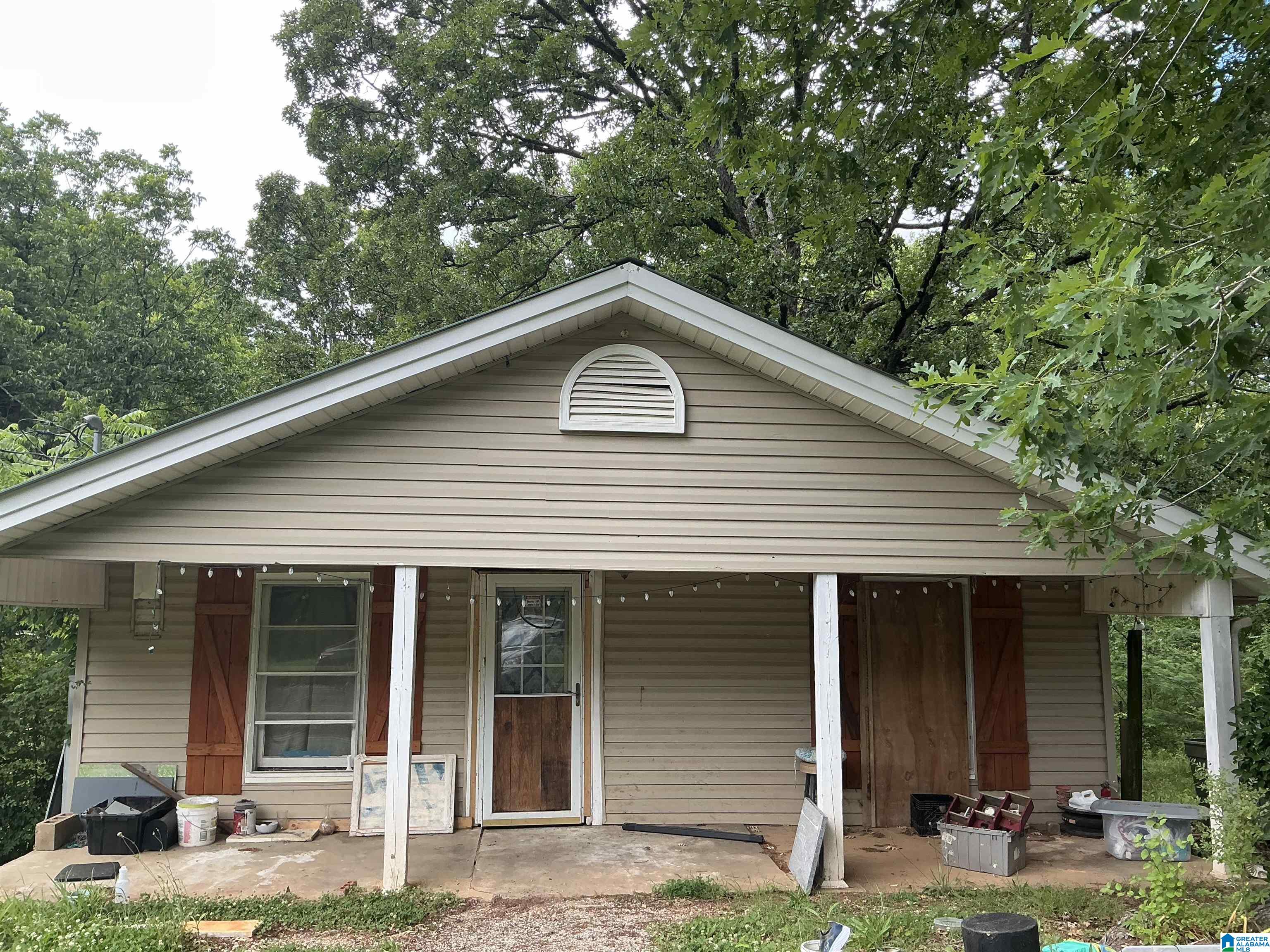 Homes for sale in Sylacauga, AL | 1129 Settlement Road, Sylacauga, AL 35151 | MLS# 21454051