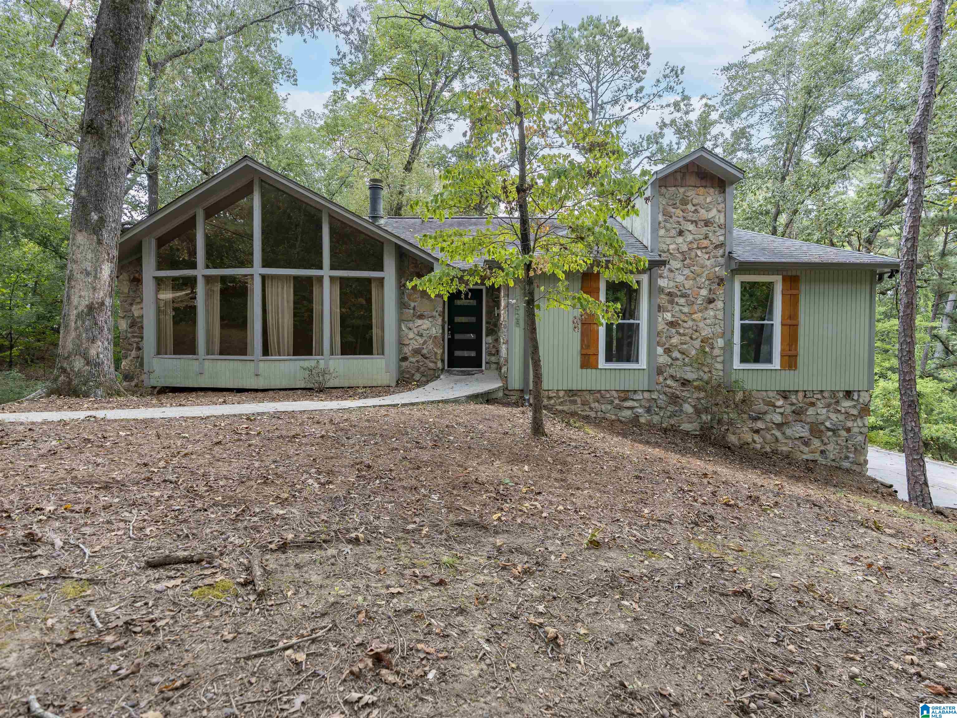 1928 INDIAN LAKE DRIVE