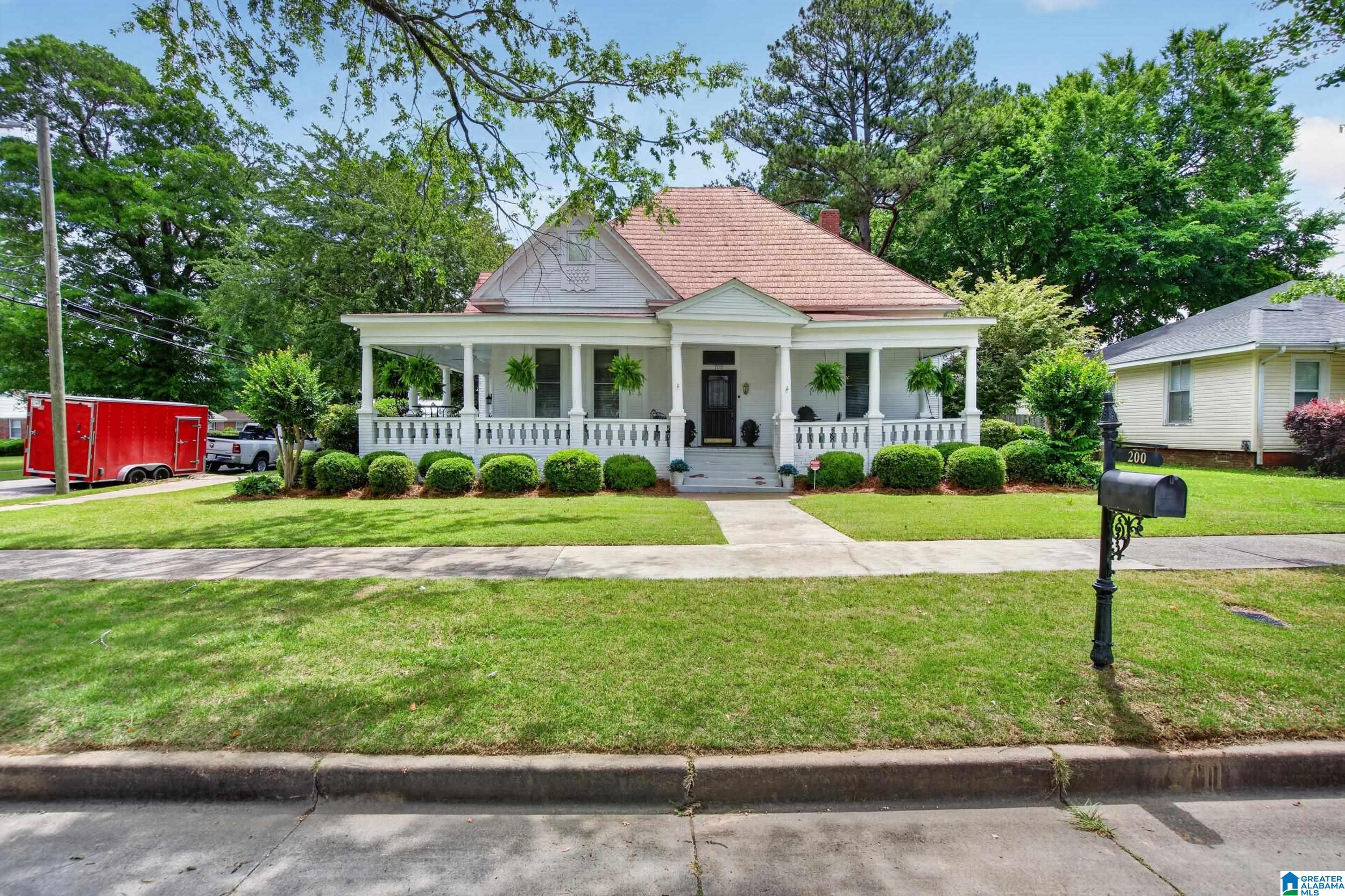 Homes for sale in Sylacauga, AL | 200 S Norton Avenue, Sylacauga, AL 35150 | MLS# 21454082