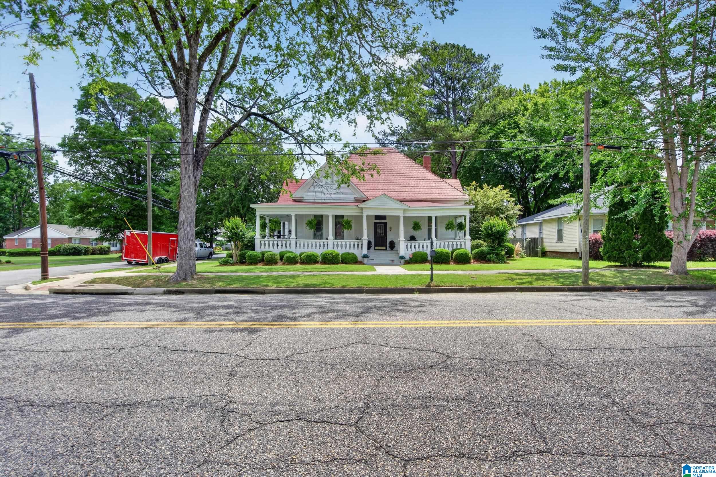 Homes for sale in Sylacauga, AL | 200 S Norton Avenue, Sylacauga, AL 35150 | MLS# 21454082