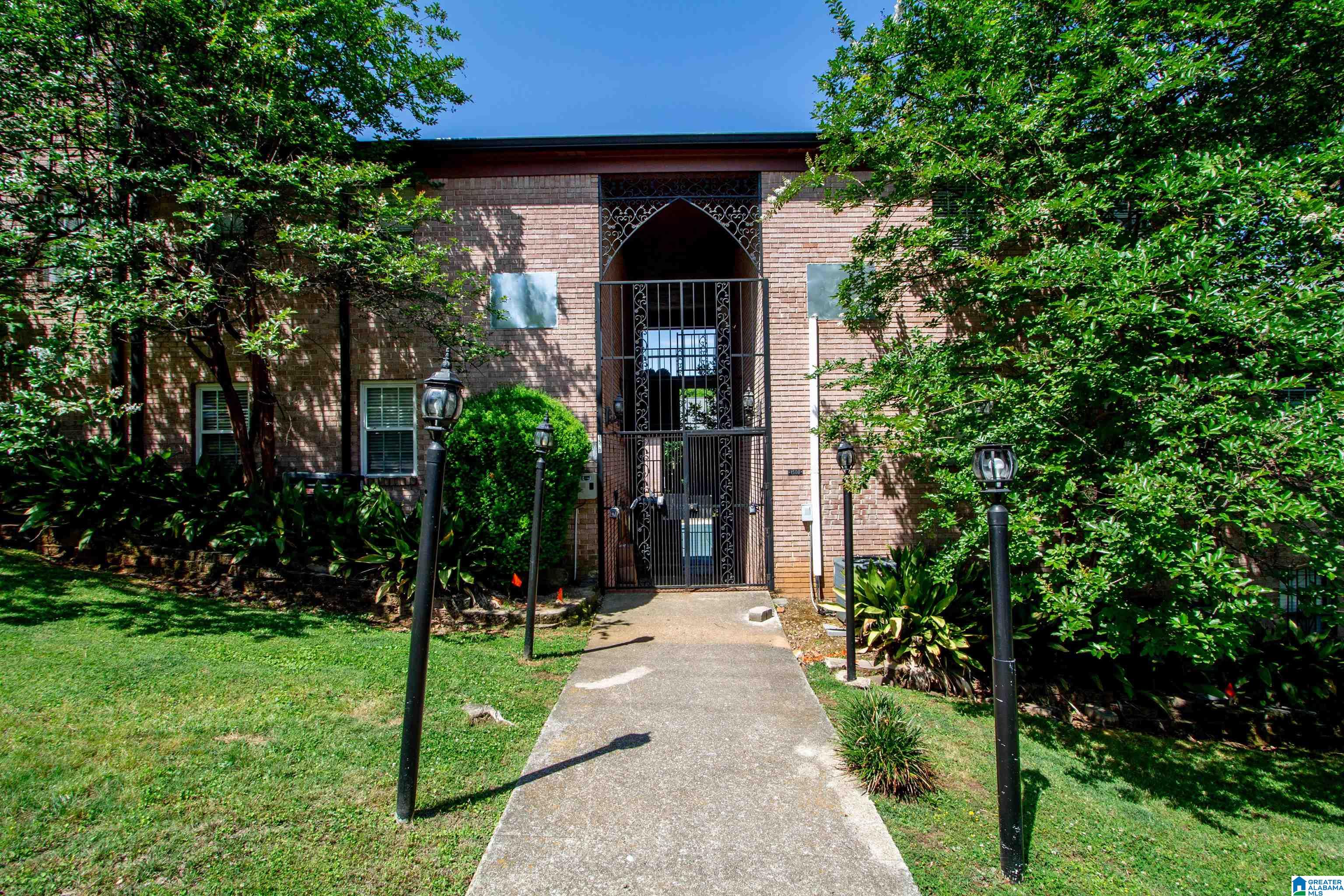 Homes for sale in Birmingham, AL | 1570 15th Street S #1570, Birmingham, AL 35205 | MLS# 21454083