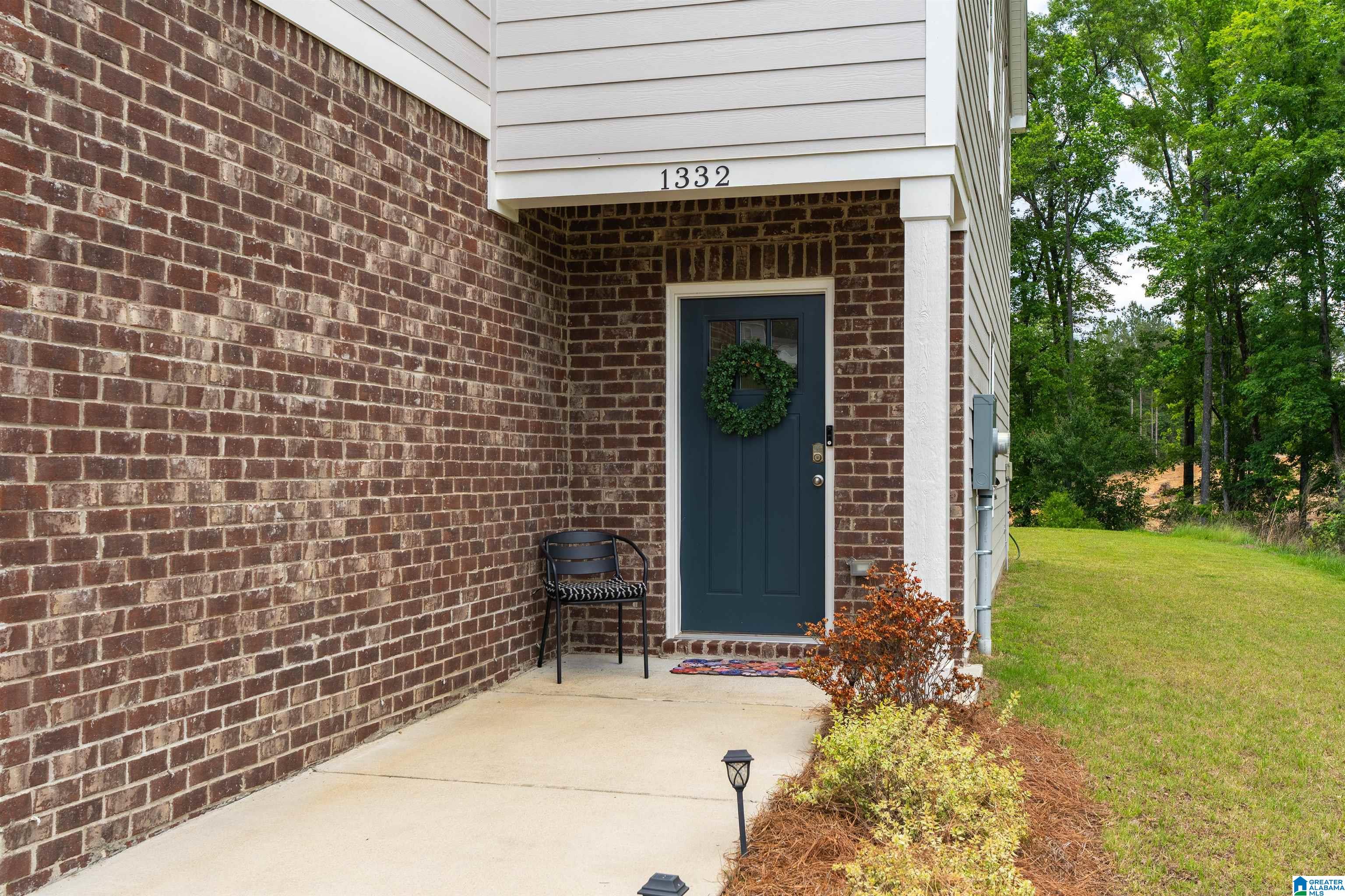 Photo 3 of Single family home for sale at 1332 Chelsea Park Trl, Chelsea, AL 35043 | MLS# 21454085 | Listing updated on 2026-06-20