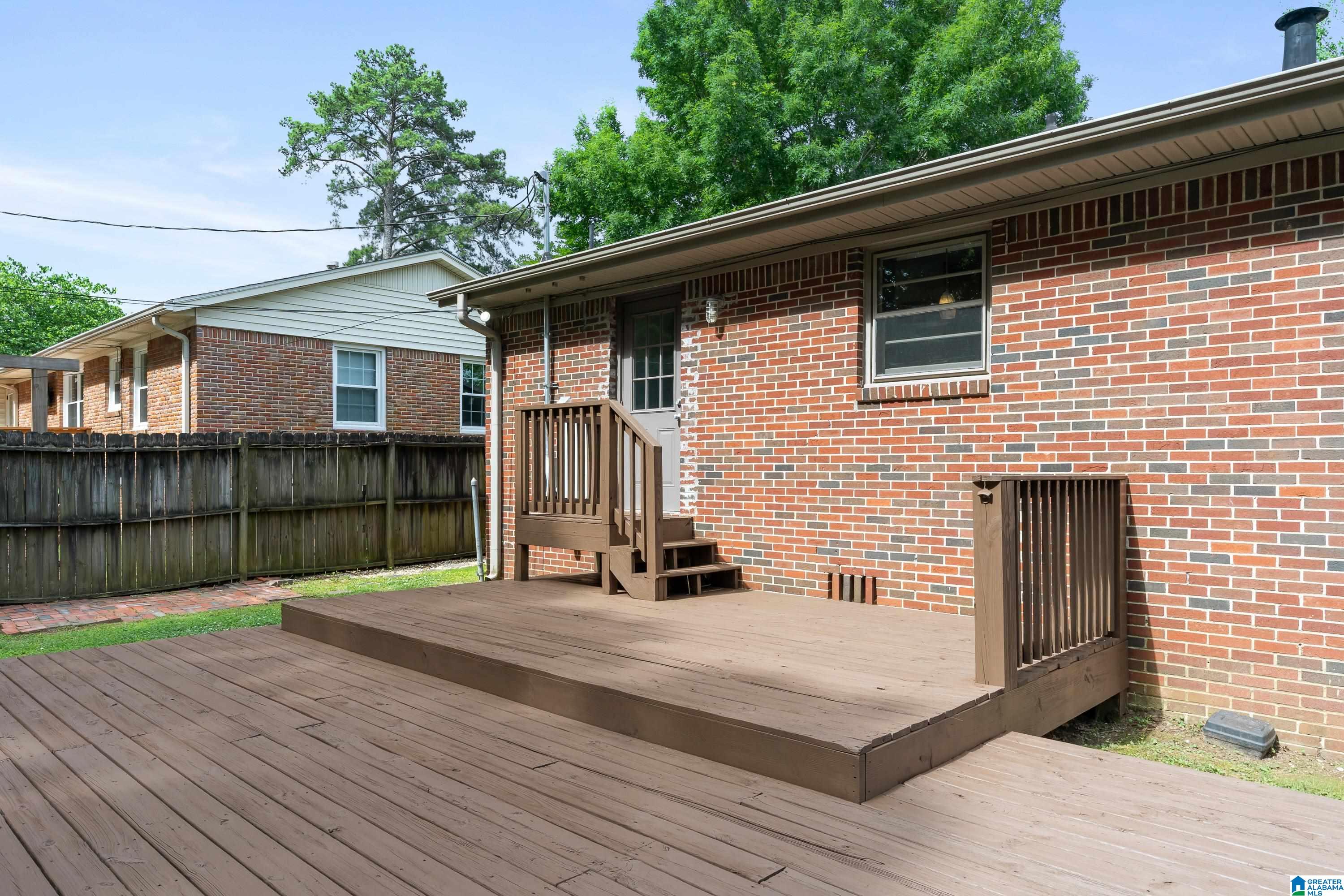 Homes for sale in Homewood, AL | 717 Hillmoor Lane, Homewood, AL 35209 | MLS# 21454093