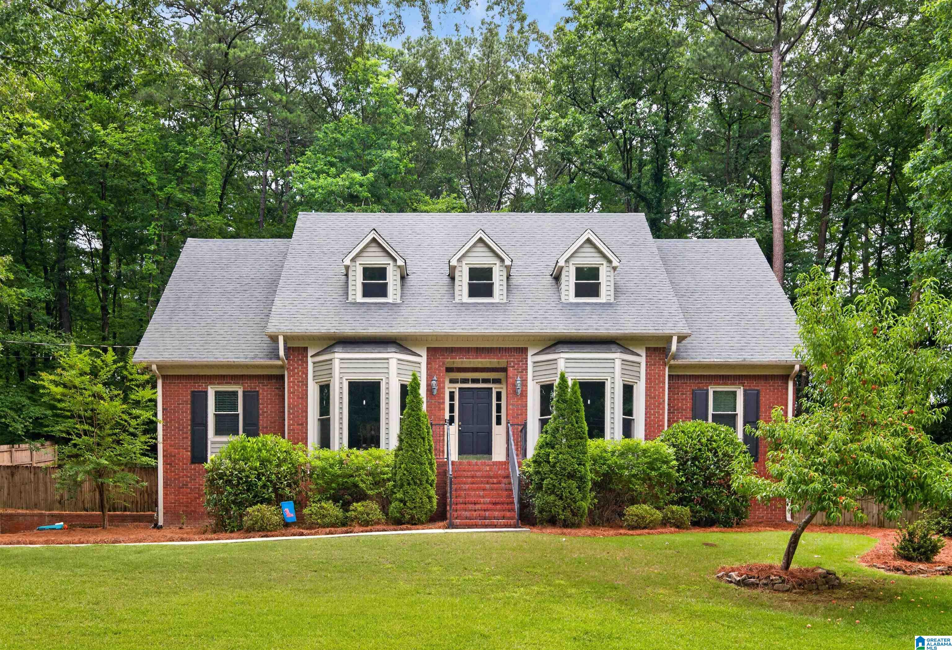 4th image of 495 Hillandell Dr, Hoover, AL 35244 | MLS# 21454131