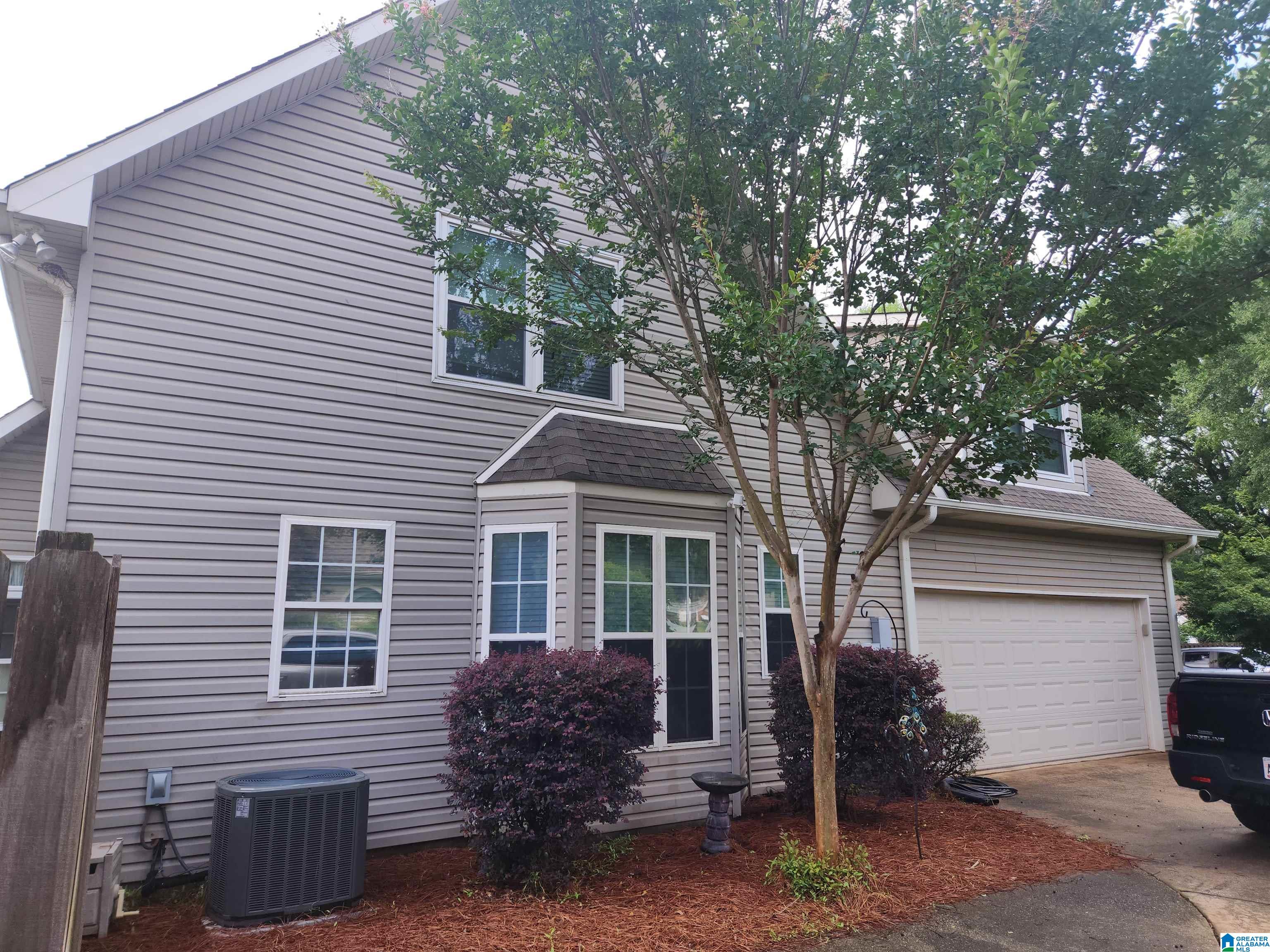 3rd image of 204 Sunrise Court, Alabaster, AL 35007 | MLS# 21454153