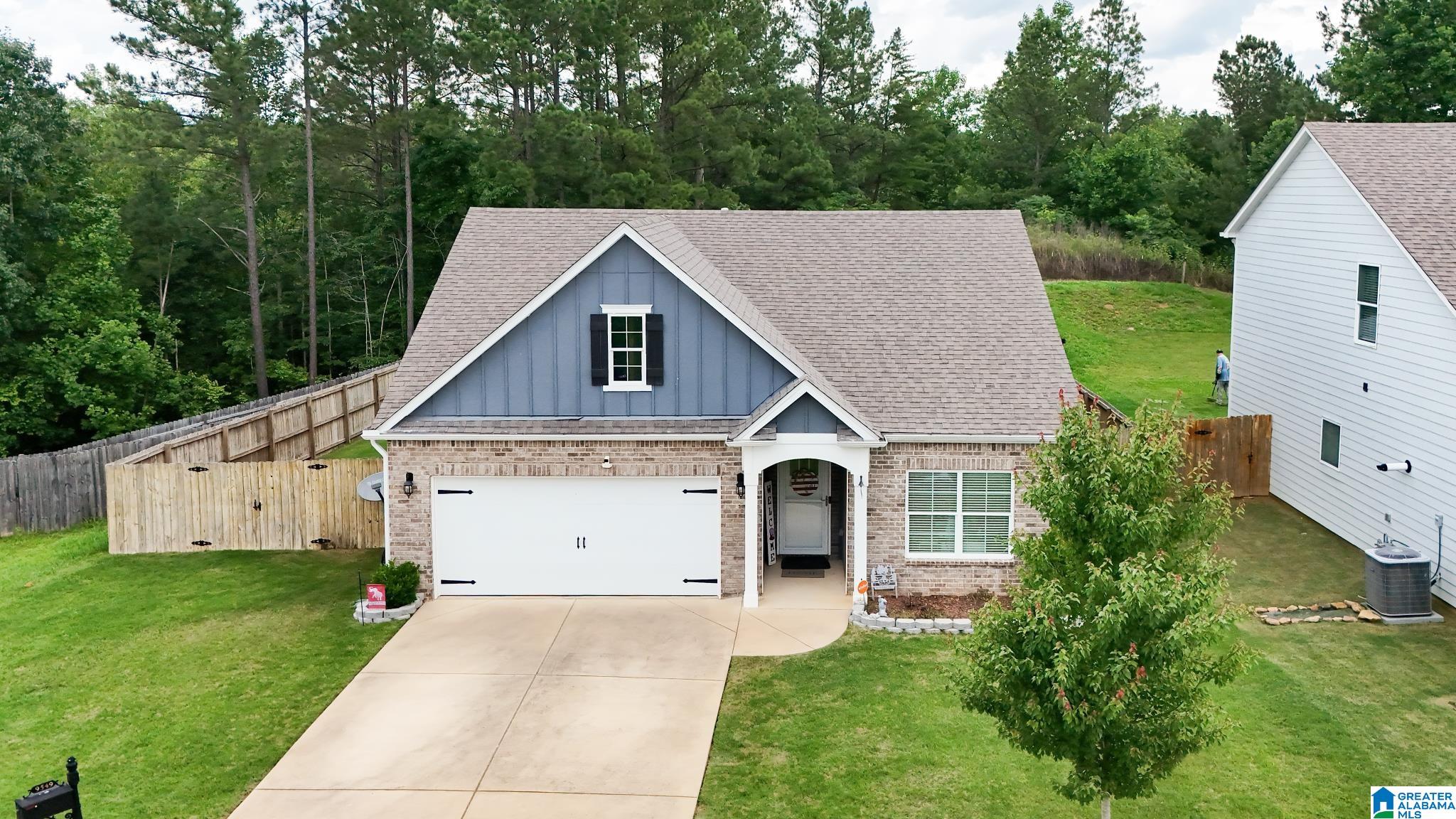 Homes for sale in Kimberly, AL | 9549 Firebrick Dr, Kimberly, AL 35091 | MLS# 21454185