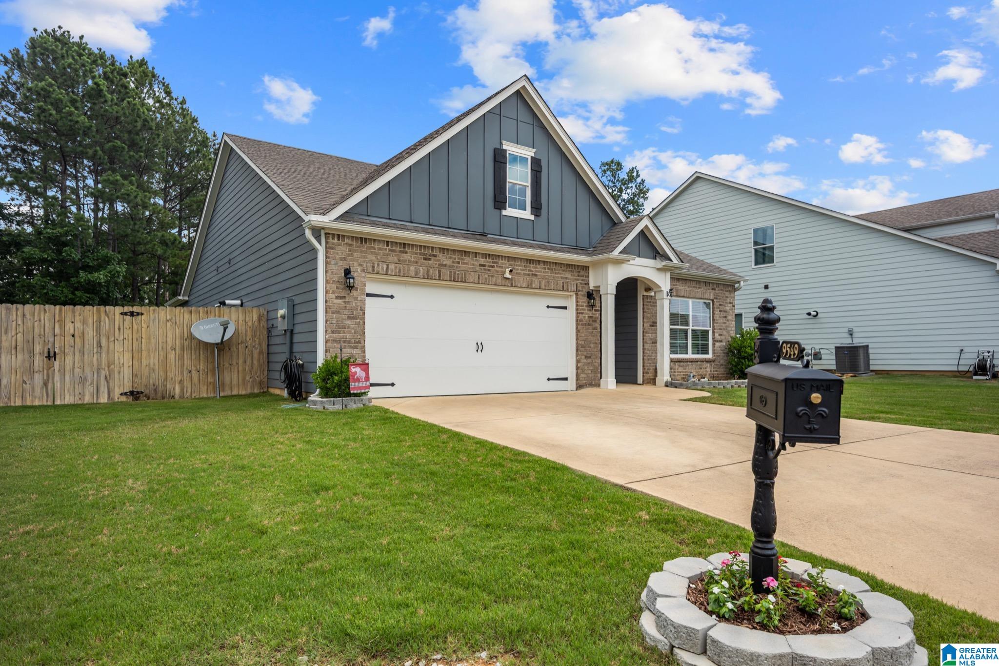Homes for sale in Kimberly, AL | 9549 Firebrick Dr, Kimberly, AL 35091 | MLS# 21454185
