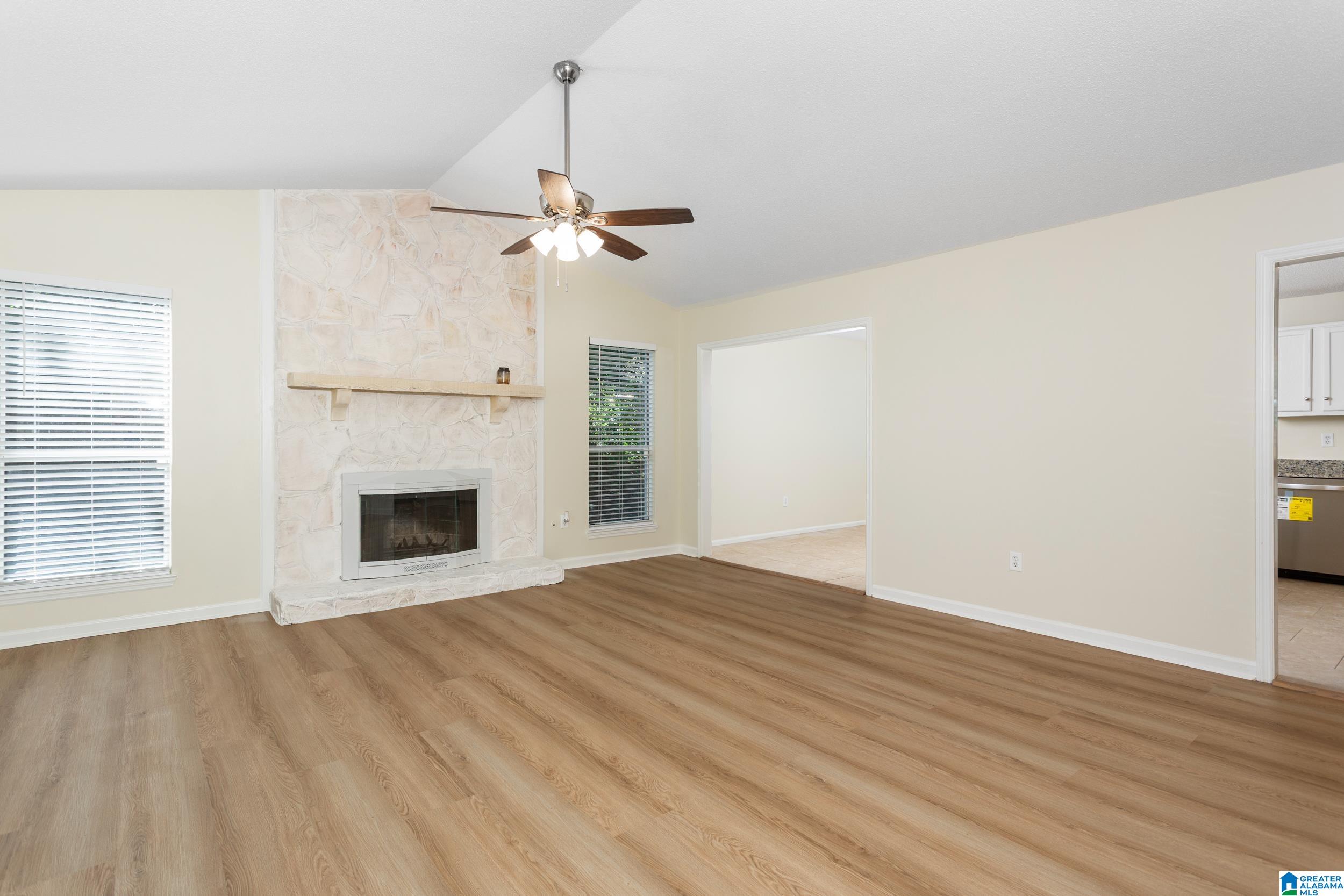 Photo 3 of Sale Pending at 1814 Satterwhite St, Birmingham, AL 35235 | MLS# 21454218 | Listing updated on 2026-08-01