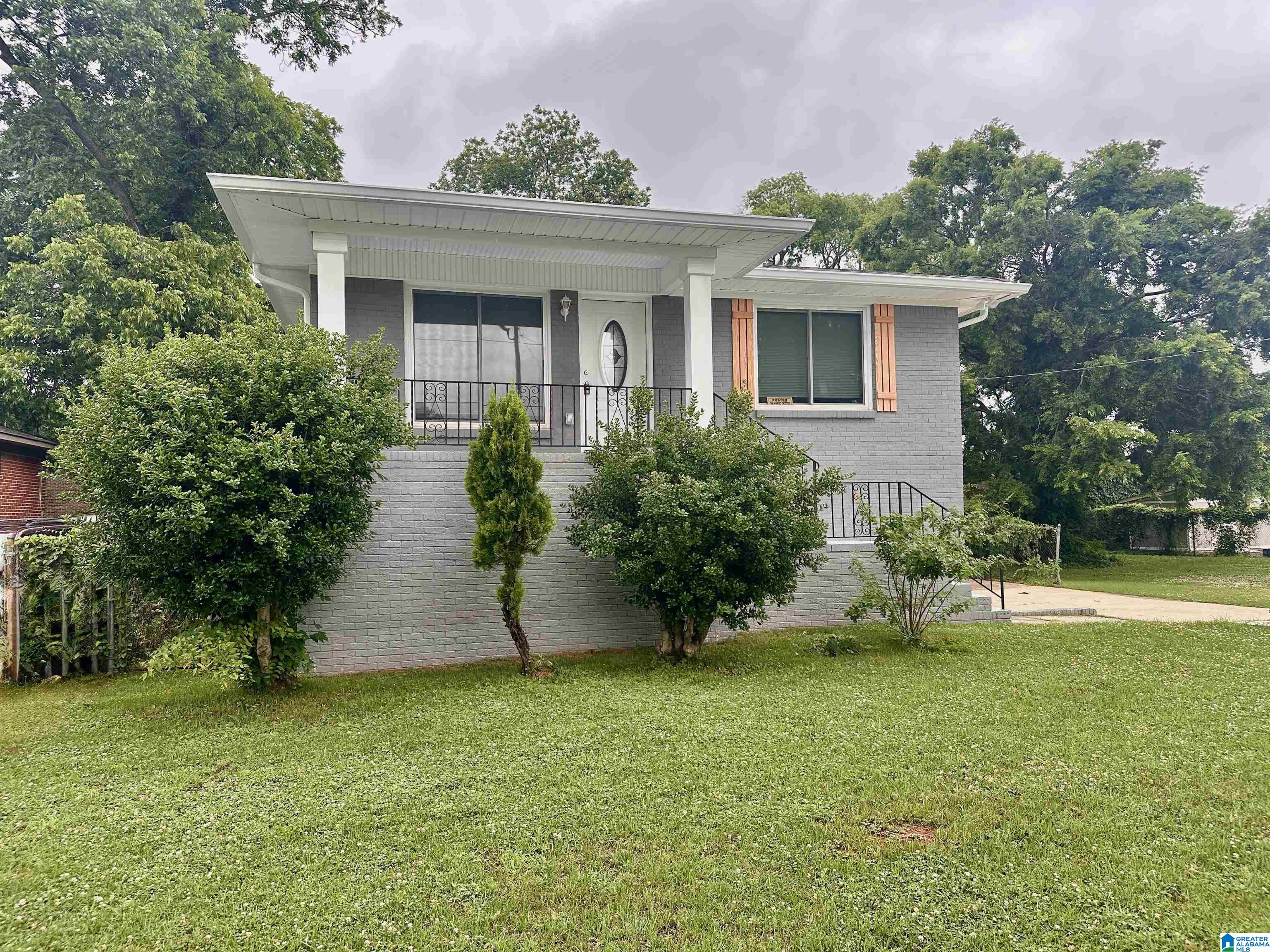 Photo 3 of Sale Pending at 704 Goldwire Way Sw, Birmingham, AL 35211 | MLS# 21454230 | Listing updated on 2026-08-21