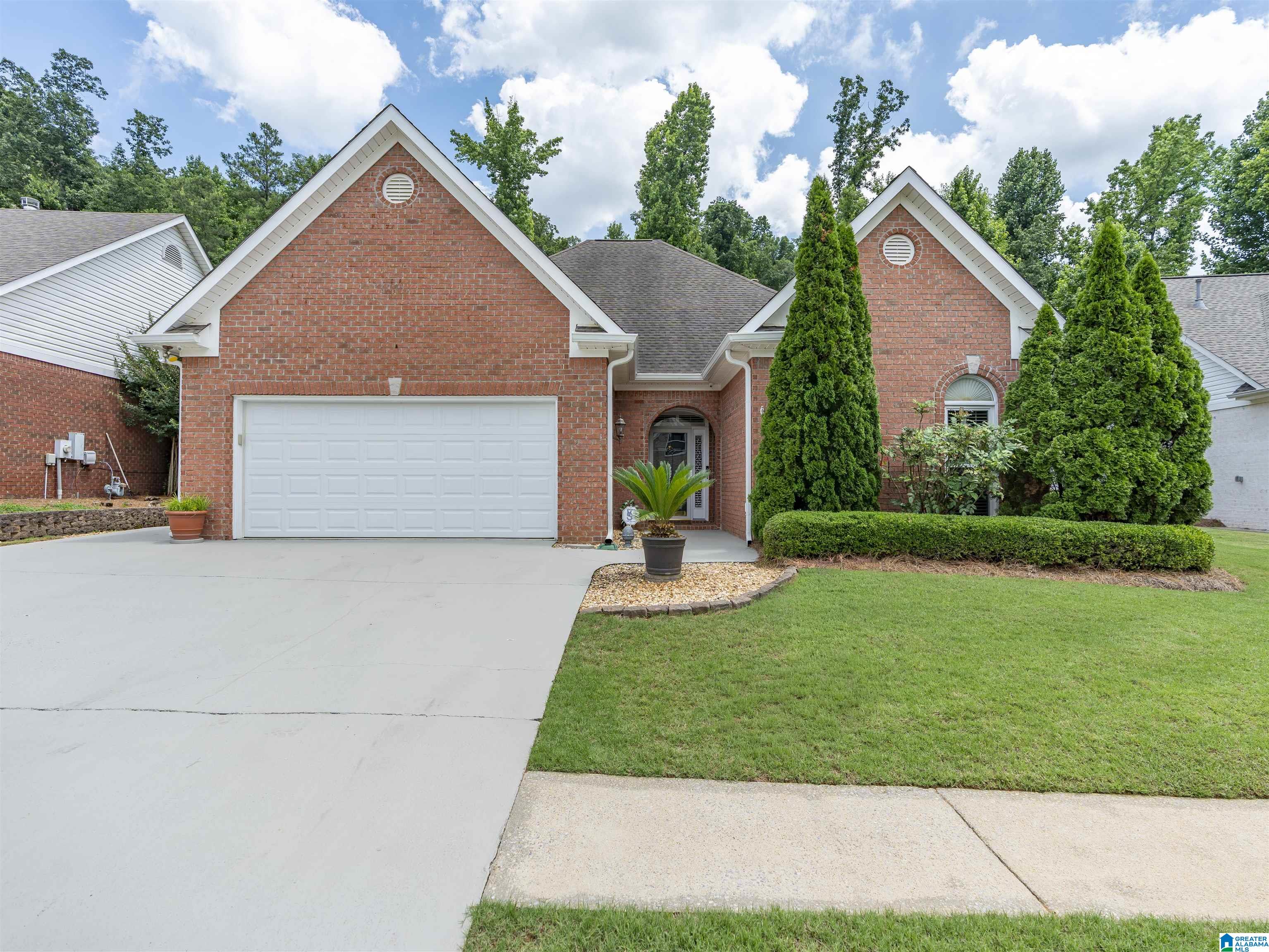 Photo 1 of Single family home for sale at 533 Talon Ct, Birmingham, AL 35242 | MLS# 21454263 | Listing updated on 2026-07-26