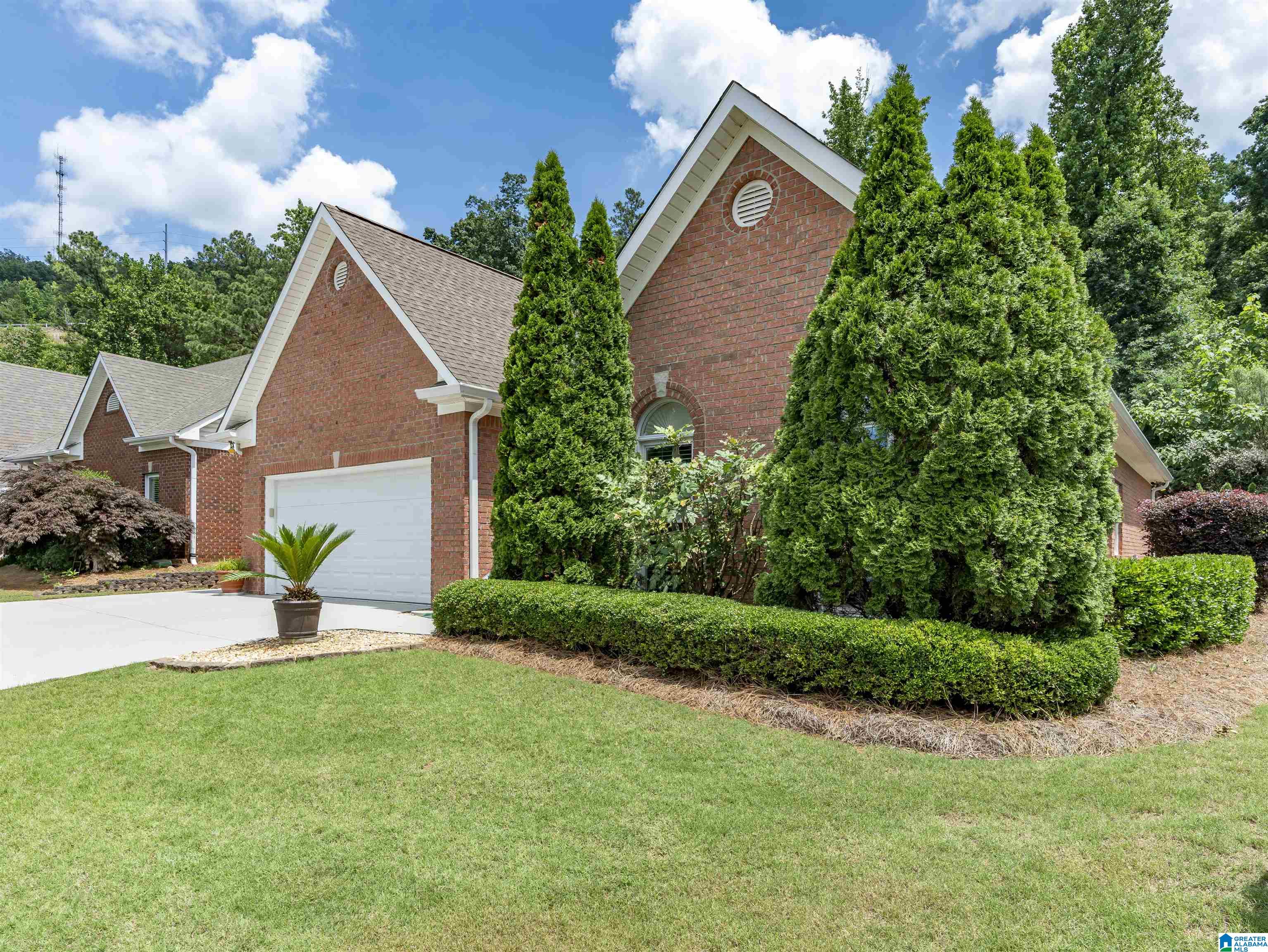 Photo 2 of Single family home for sale at 533 Talon Ct, Birmingham, AL 35242 | MLS# 21454263 | Listing updated on 2026-07-26