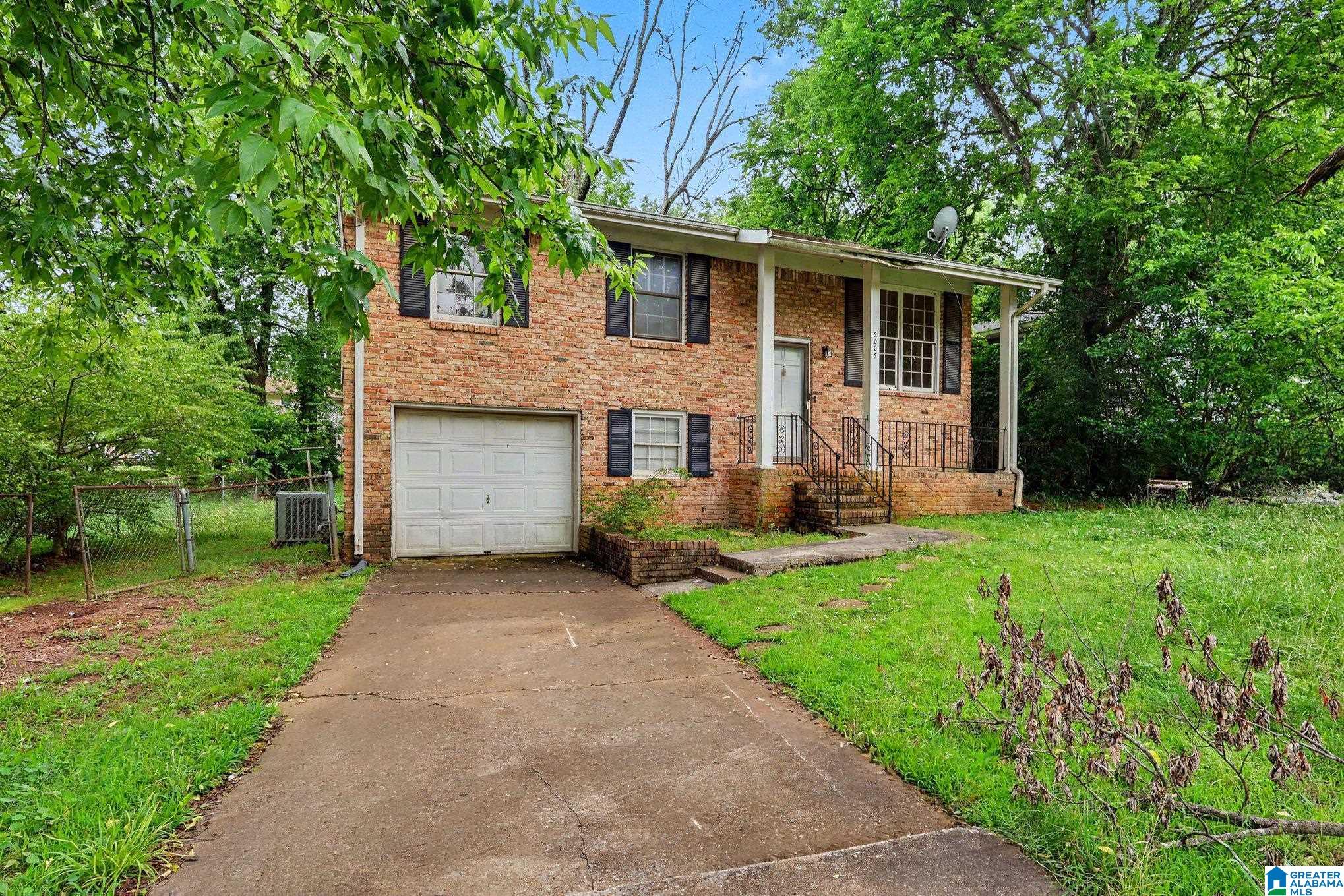 4th image of 5005 Stag Run Circle Nw, Huntsville, AL 35810 | MLS# 21454340
