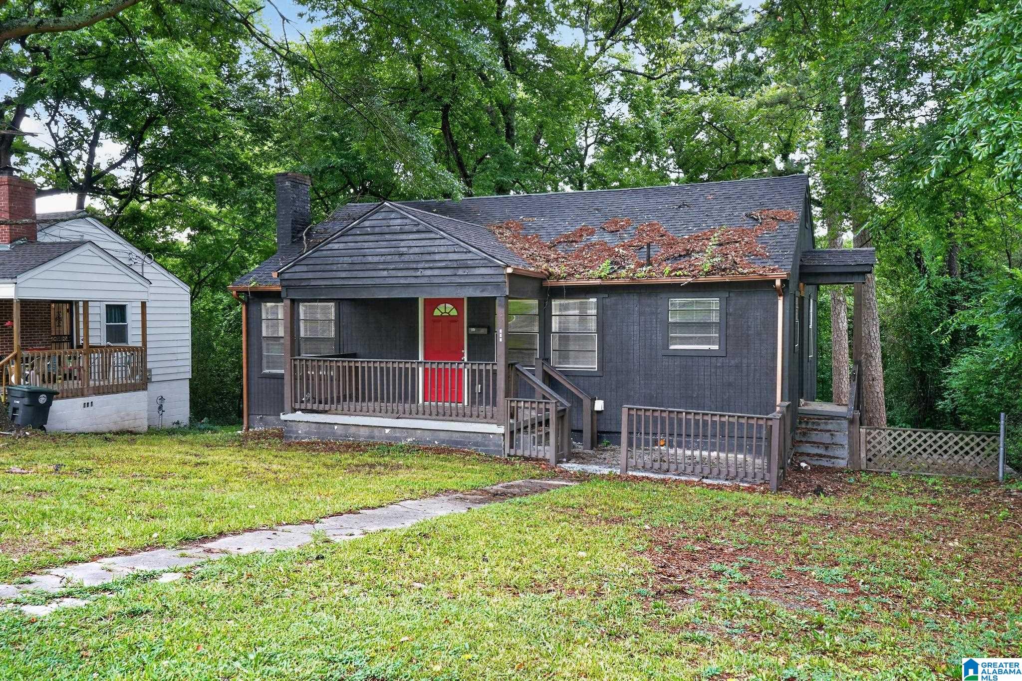 Homes for sale in Birmingham, AL | 817 79Th Pl S, Birmingham, AL 35206 | MLS# 21454384