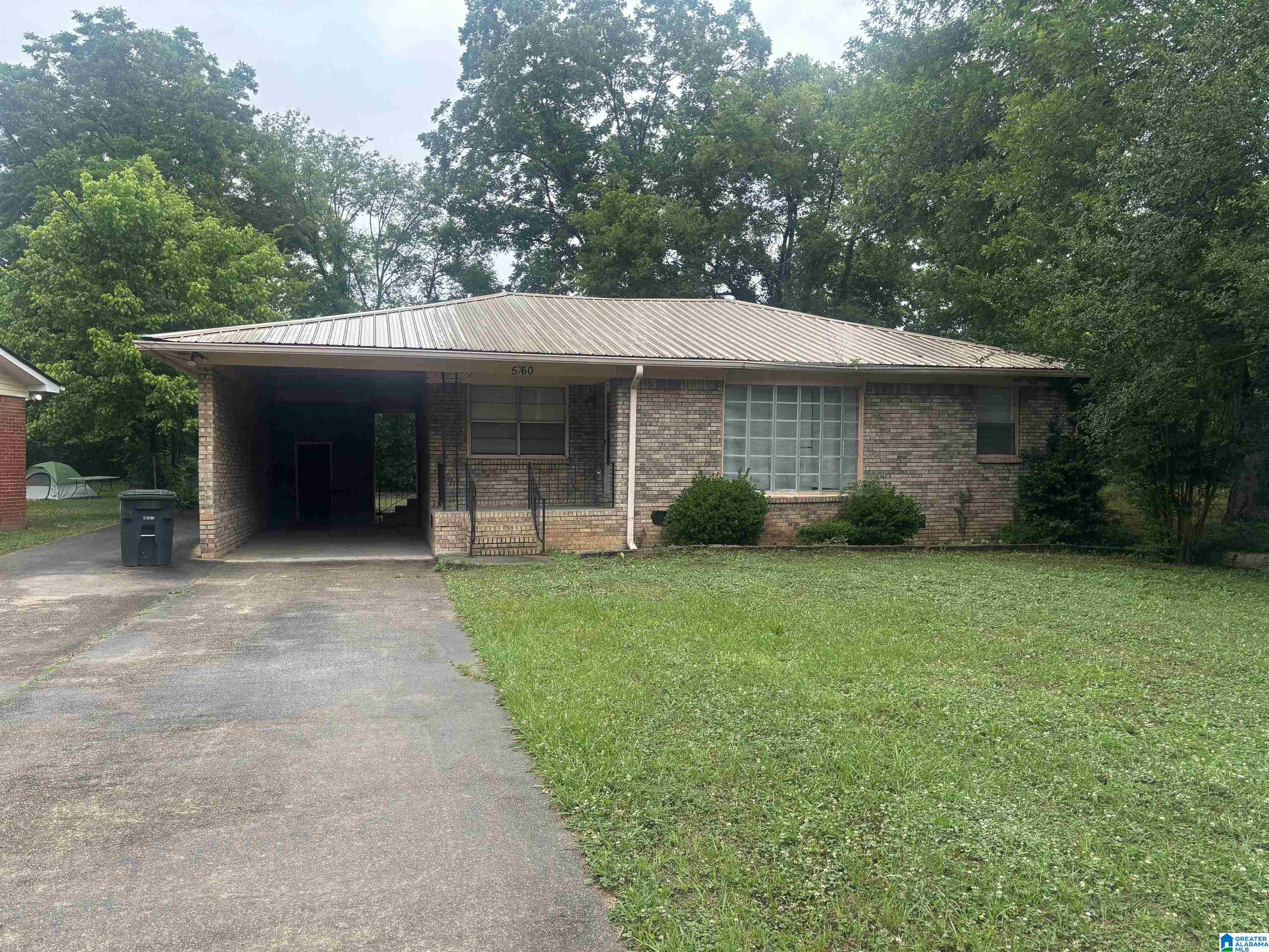 Photo 3 of Single family home for sale at 5760 King Dr, Birmingham, AL 35228 | MLS# 21454407 | Listing updated on 2026-09-10