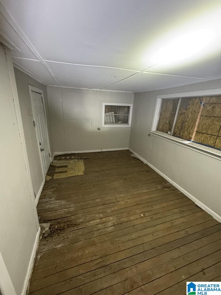2nd image of 3633 Oak Avenue Sw, Birmingham, AL 35221 | MLS# 21454408