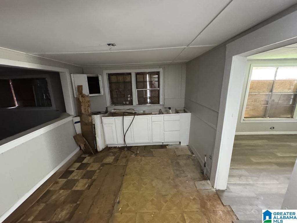 5th image of 3633 Oak Avenue Sw, Birmingham, AL 35221 | MLS# 21454408