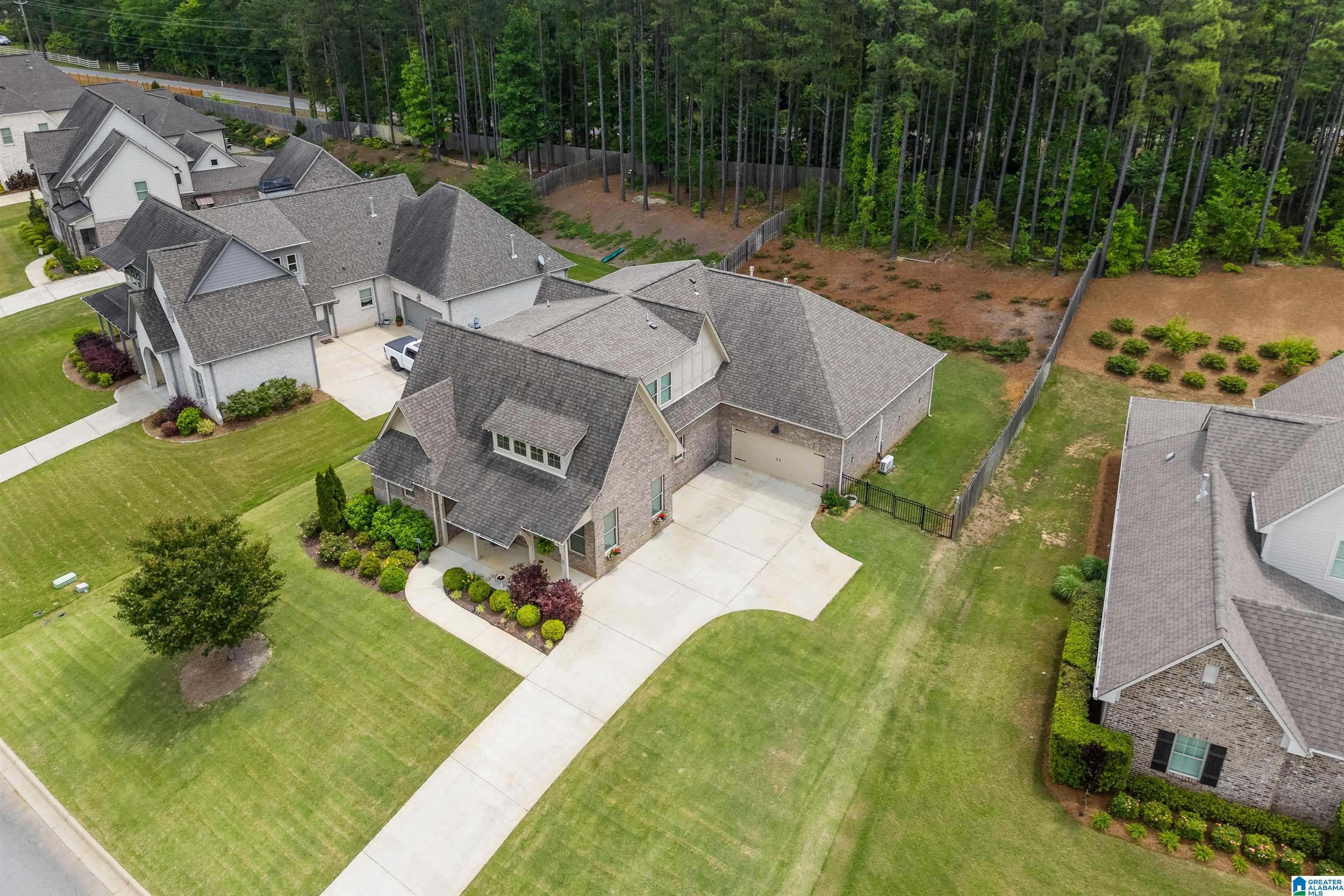 4th image of 1203 Chelsea Park Trail, Chelsea, AL 35043 | MLS# 21454428